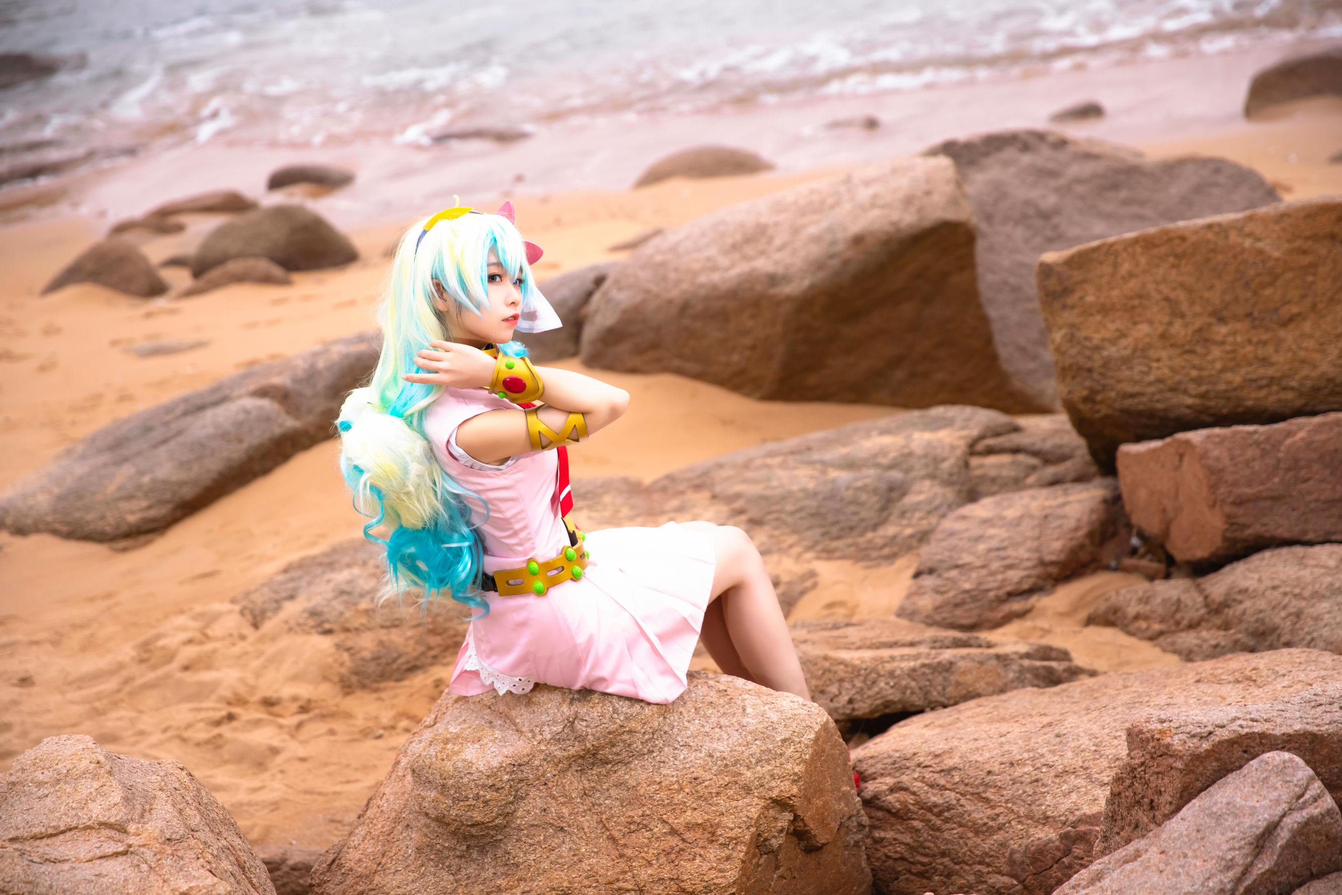 [网红COSER写真] 动漫博主G44不会受伤 - 尼娅第4张