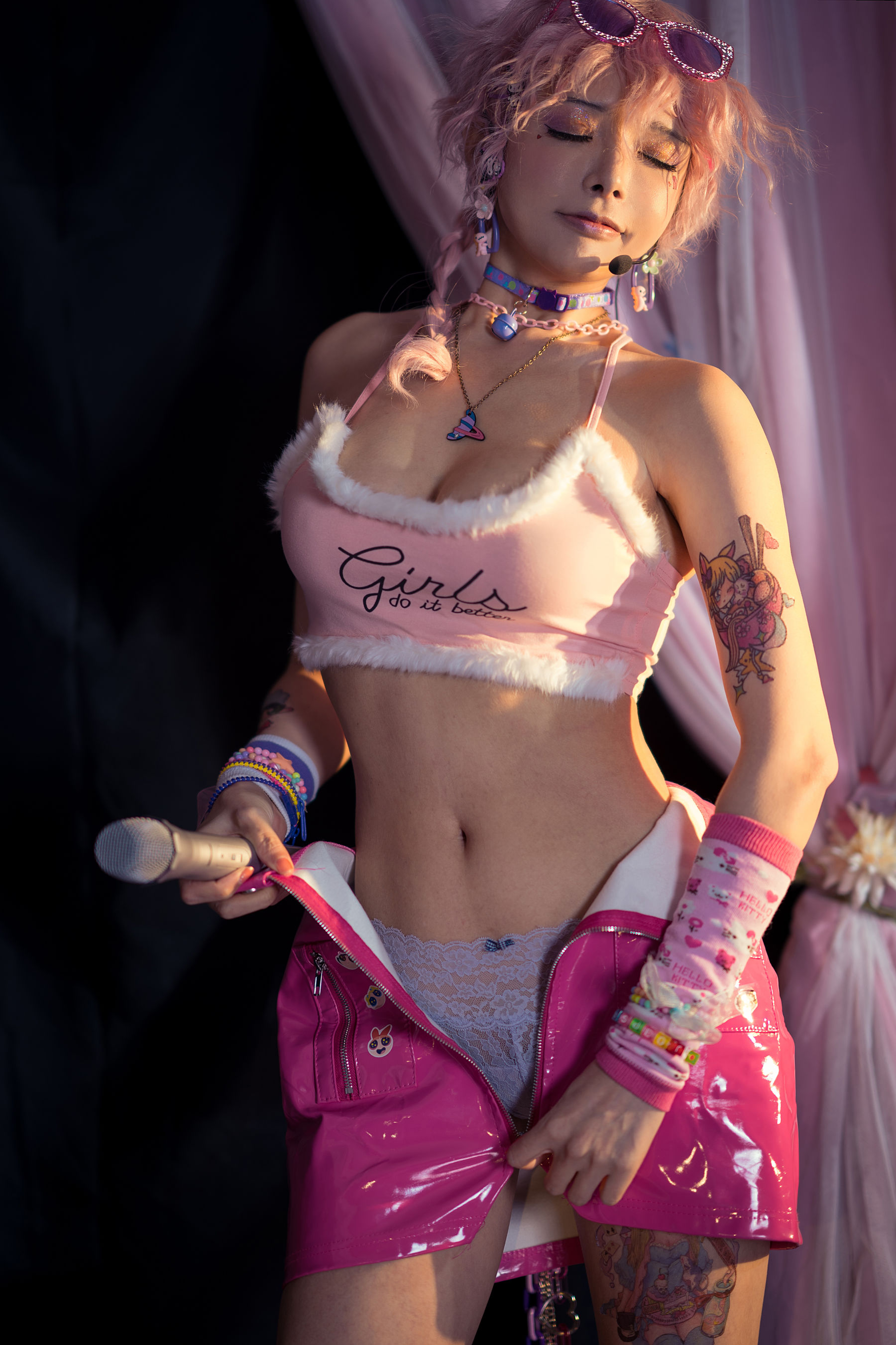 [网红COSER写真] 秋和柯基(夏小秋秋秋) - 小偶像第7张