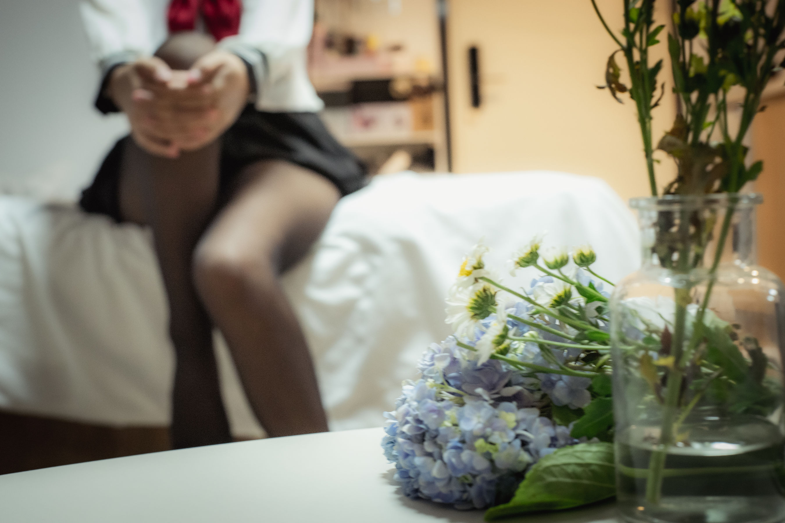 [COS福利] 阳光美少女萌芽儿o0 - 浴室JK黑丝第6张