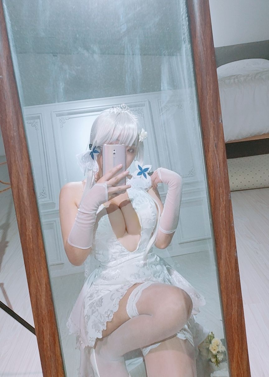 [COS福利] 动漫博主穆零Mu0 - 光辉婚纱第15张