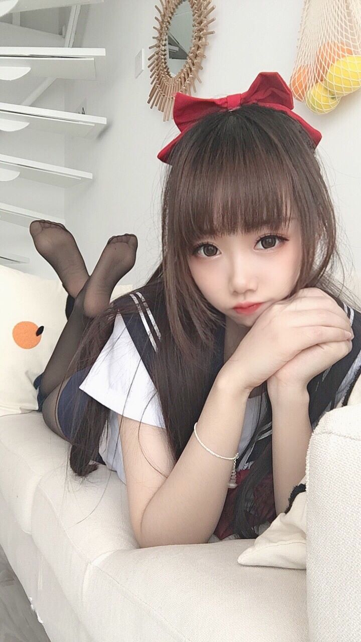 [COS福利] Cos小姐姐雪琪 - 黑丝JK死库水第22张