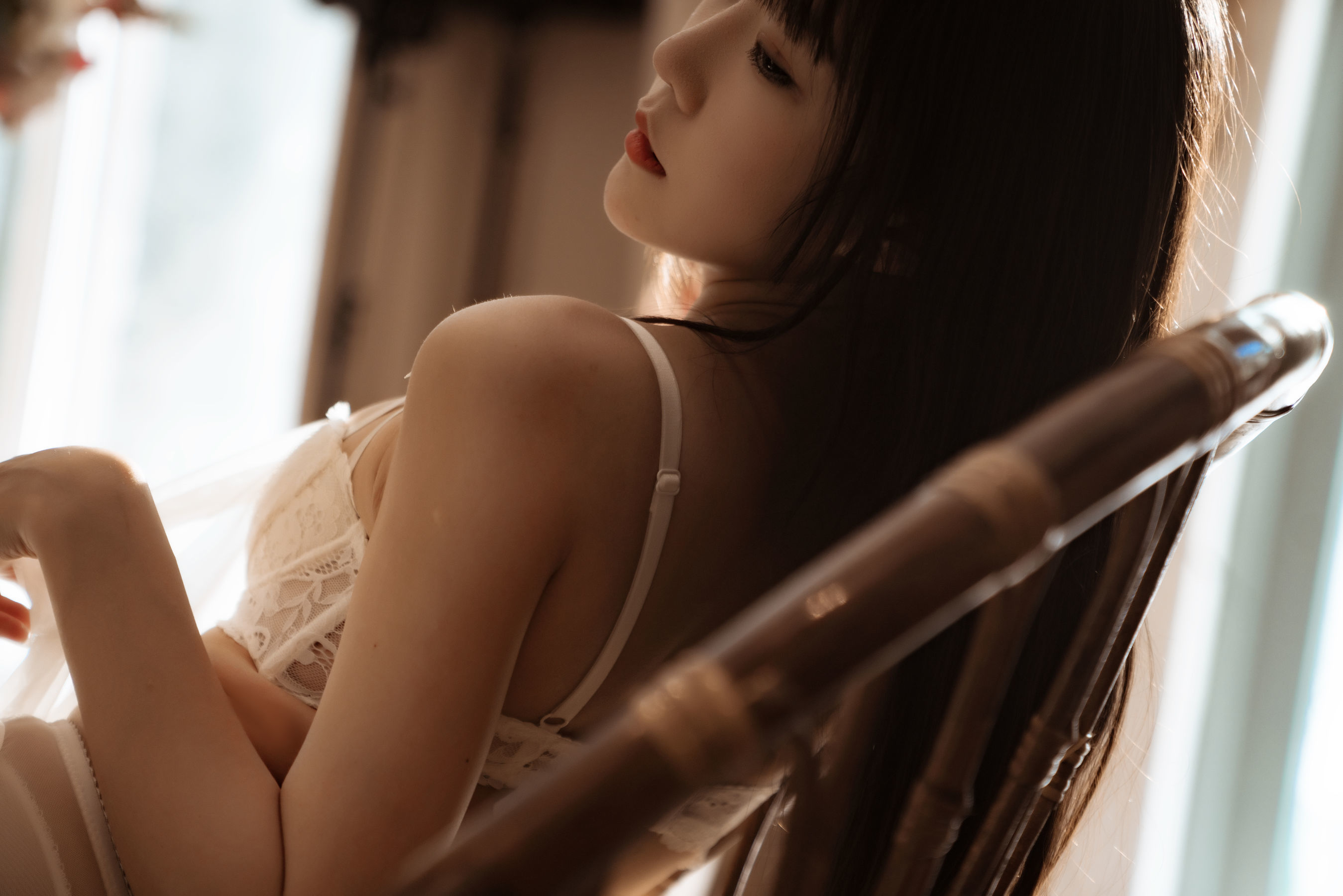 [网红COSER] 香草喵露露 - 室内白色蕾丝第17张