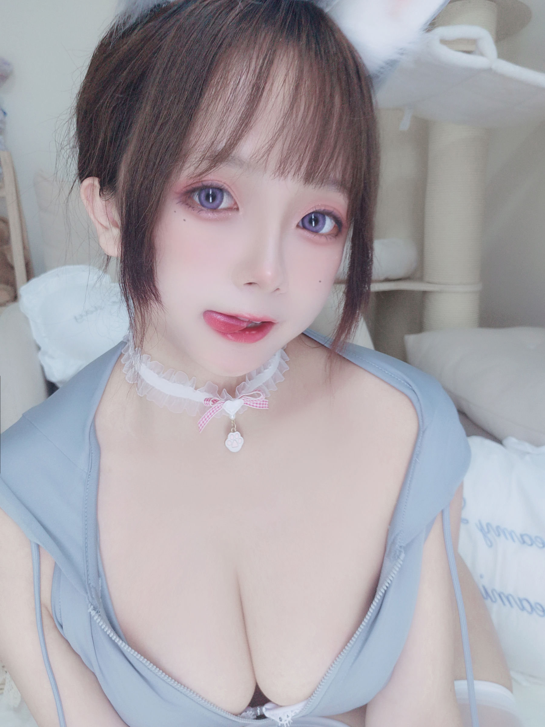 [福利COS] Cosplay日奈娇 - 兔兔卫衣第3张