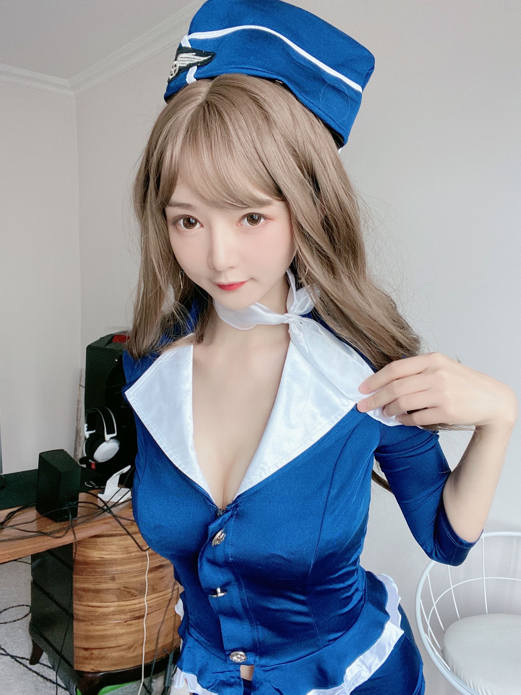 [福利COS] 51酱 - 蓝色制服装第7张