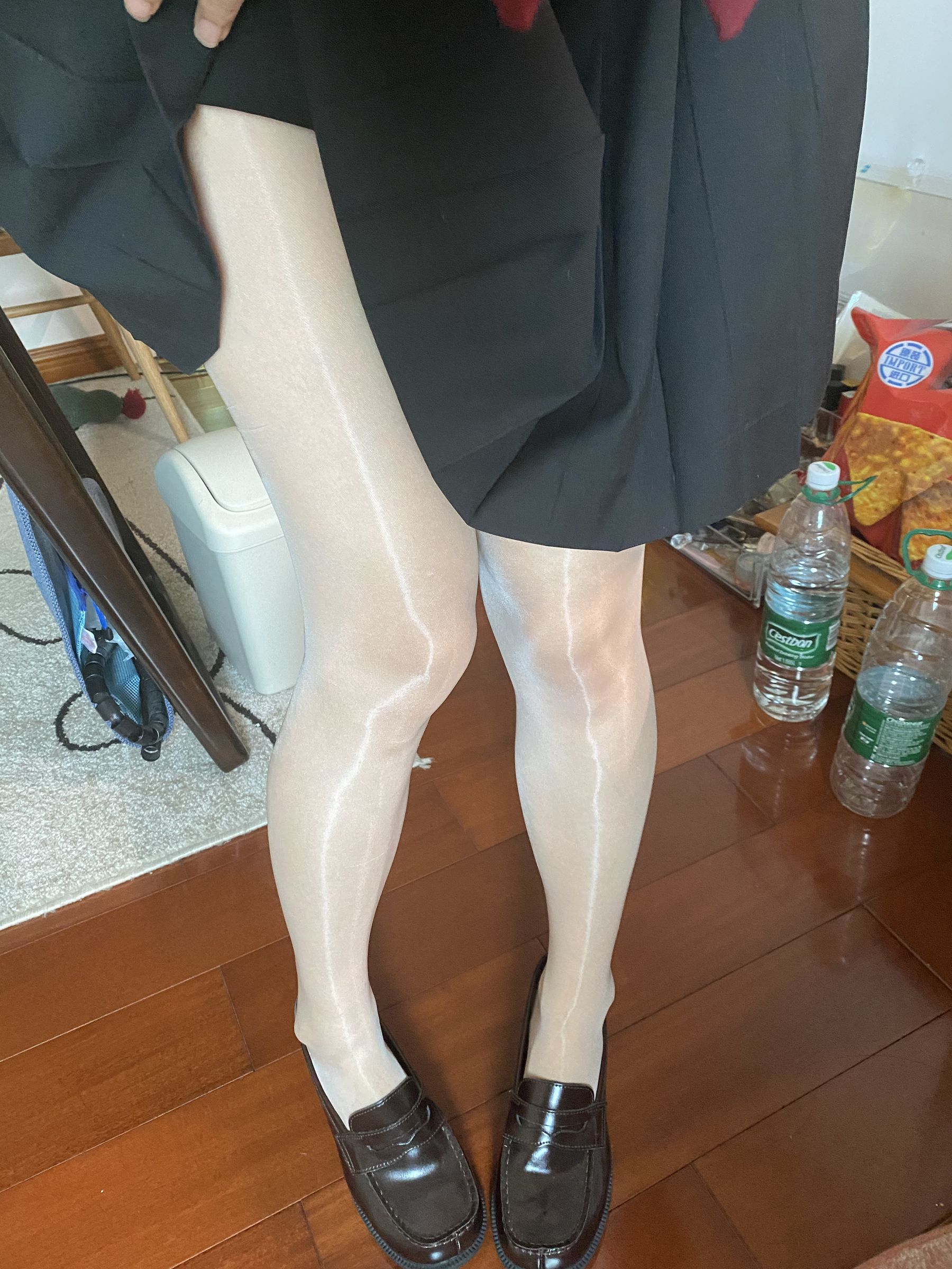 [福利COS] 51酱 - 油光袜第18张