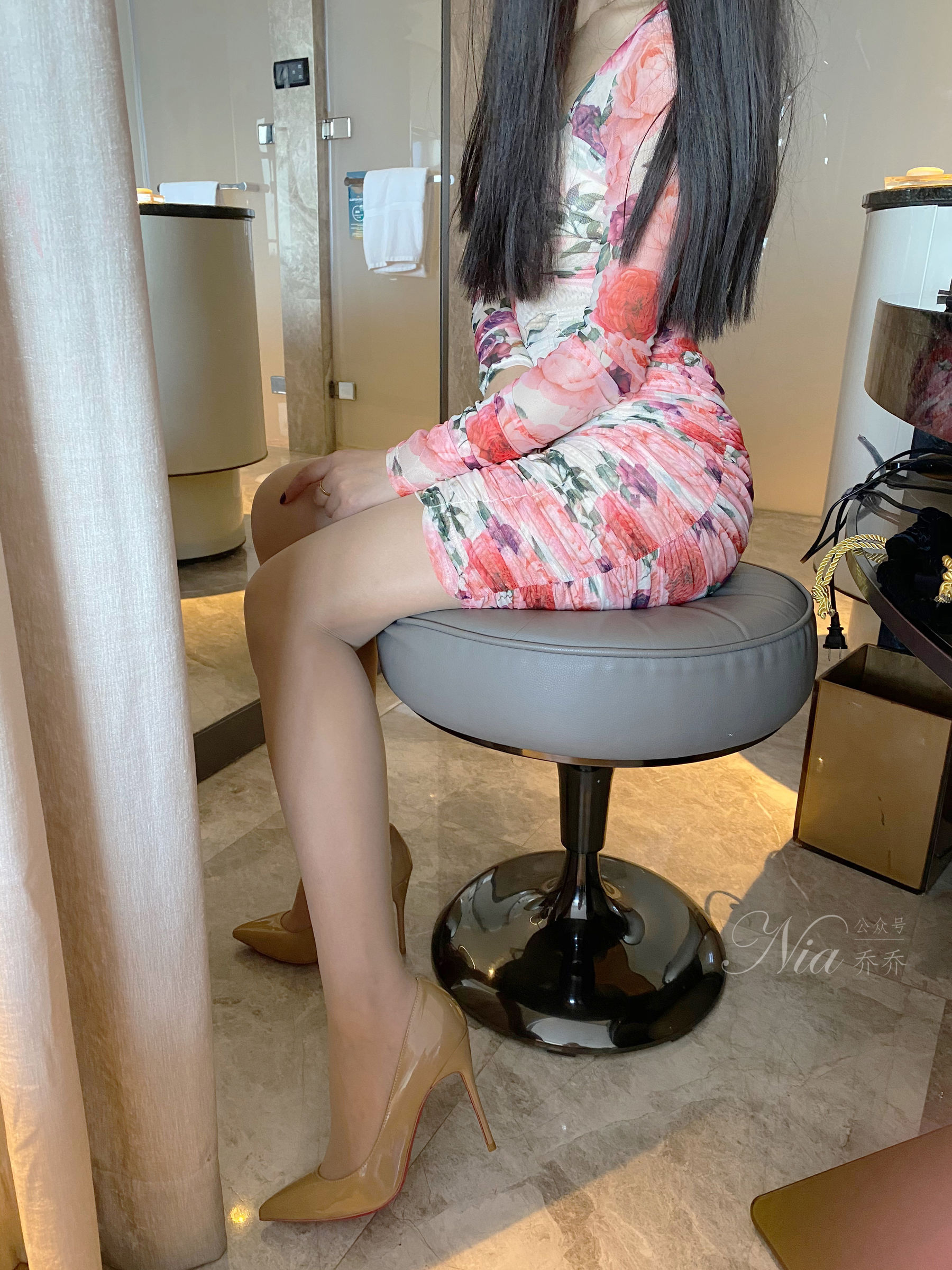 [福利COS] 安乔乔儿(Nia乔乔) No.030 温柔少妇风第7张