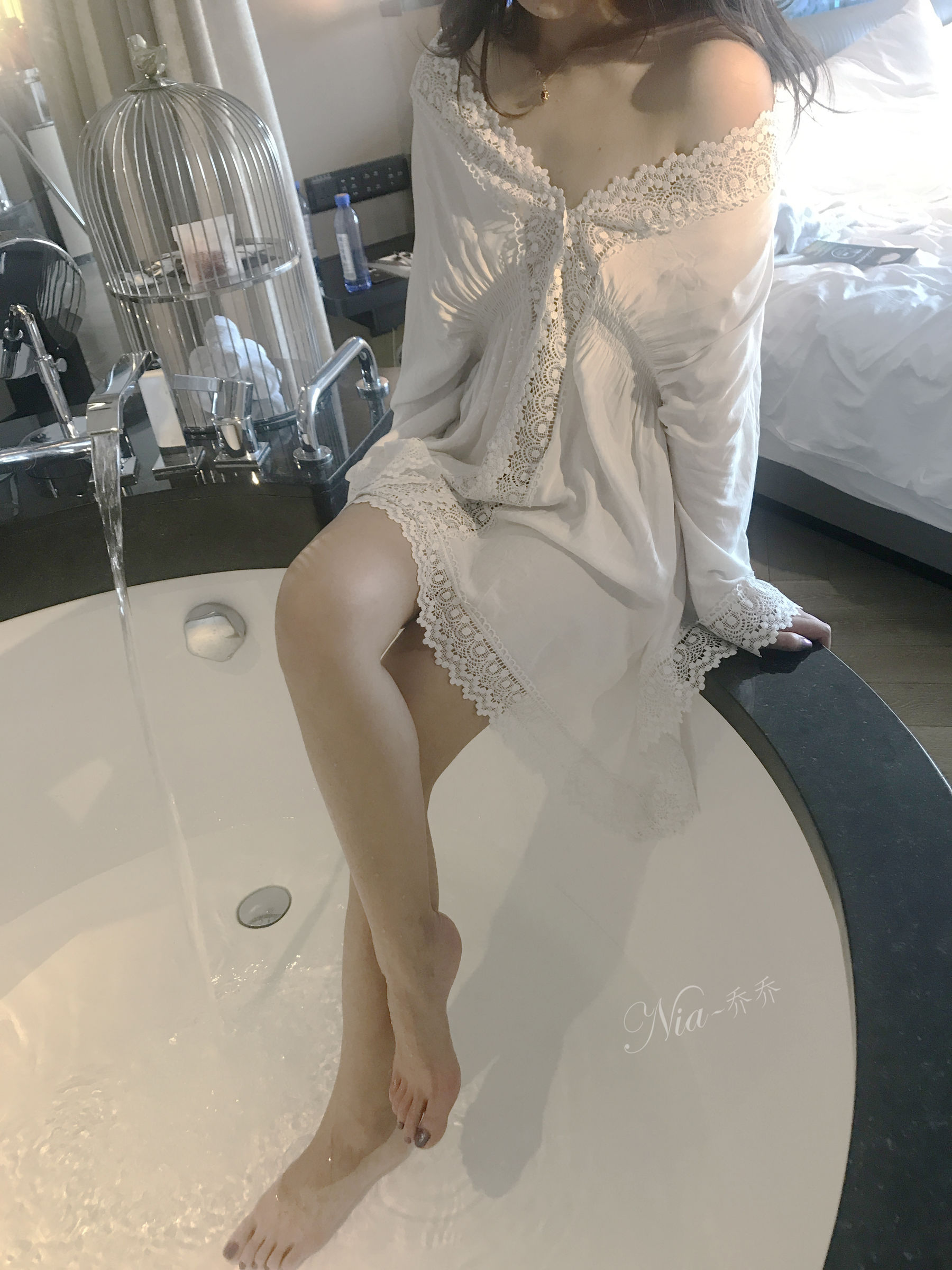 [福利COS] 安乔乔儿(Nia乔乔) No.024 美人出浴第19张
