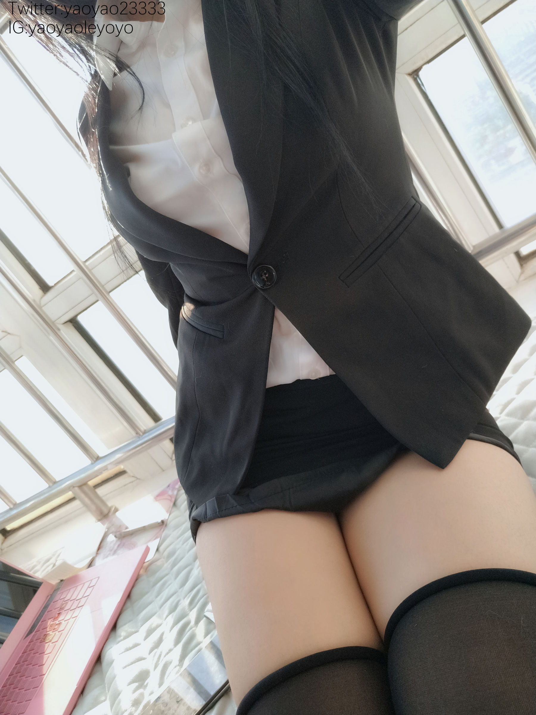 [福利COS] 萌妹子Coser摇摇乐yoyo - 补习老师第23张