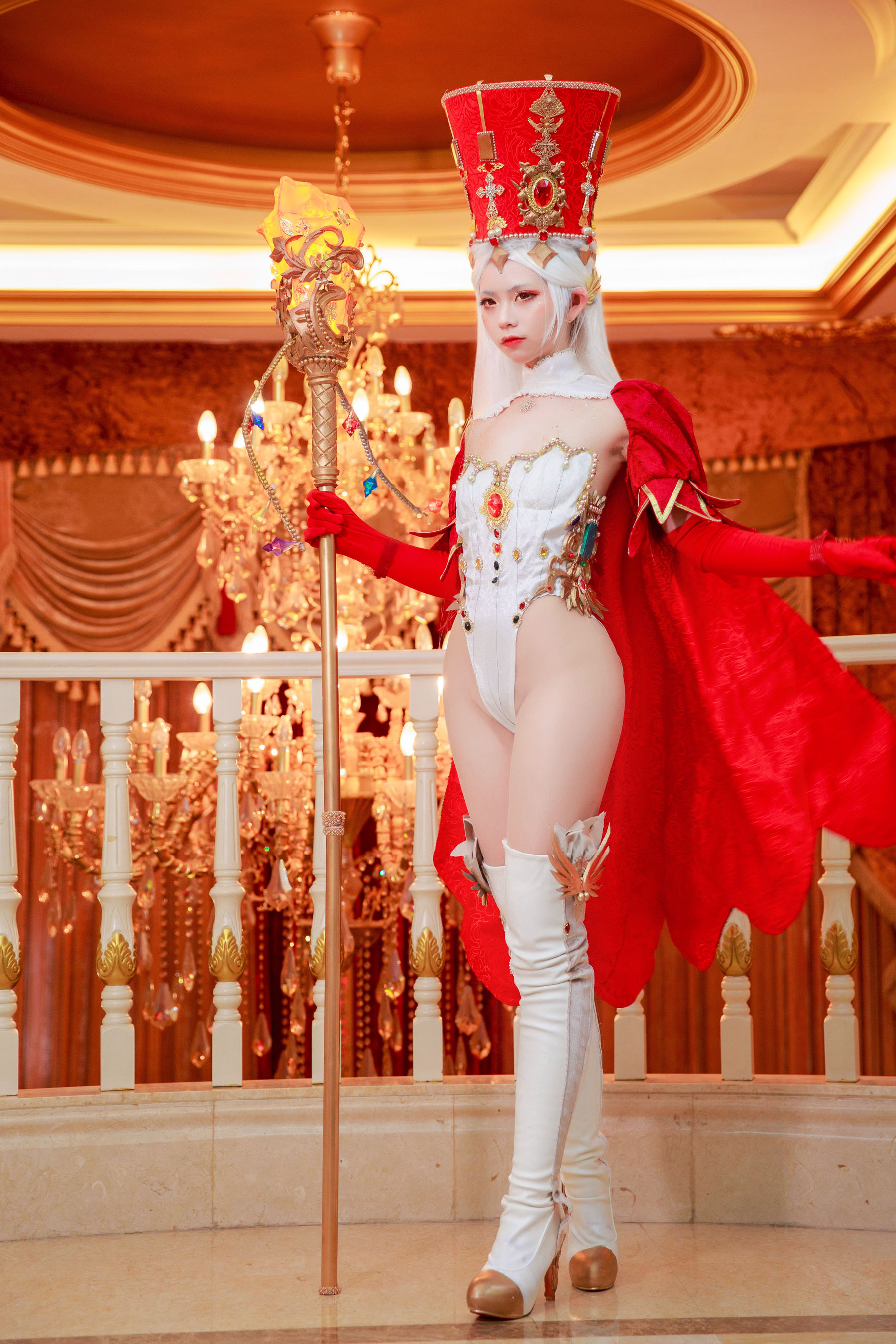 [福利COS] 动漫博主G44不会受伤 - 教皇第1张