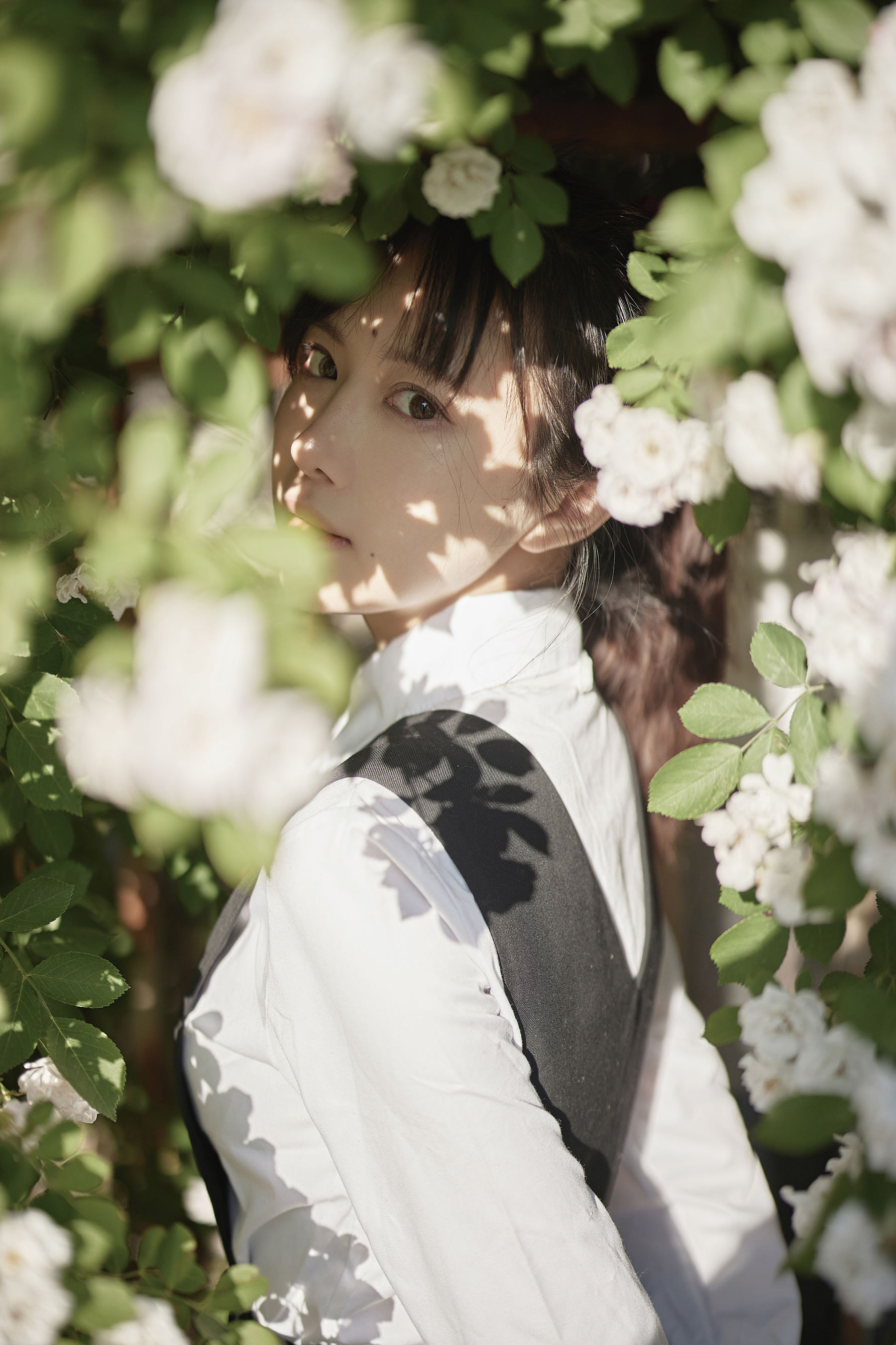 [福利COS] Shika小鹿鹿 - 蔷薇JK第4张