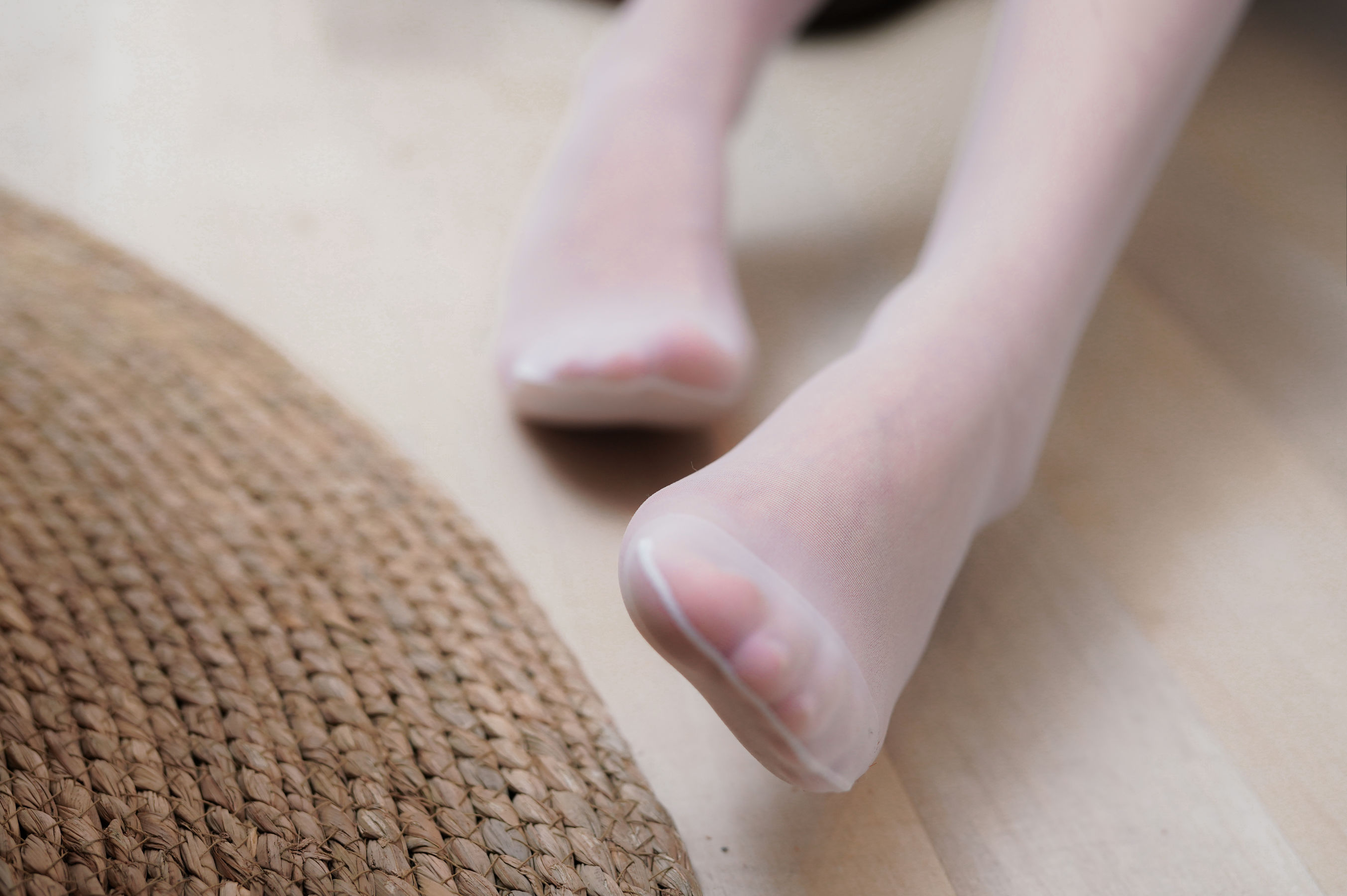 [福利COS] 动漫博主恩田直幸 - 粉色束缚第11张