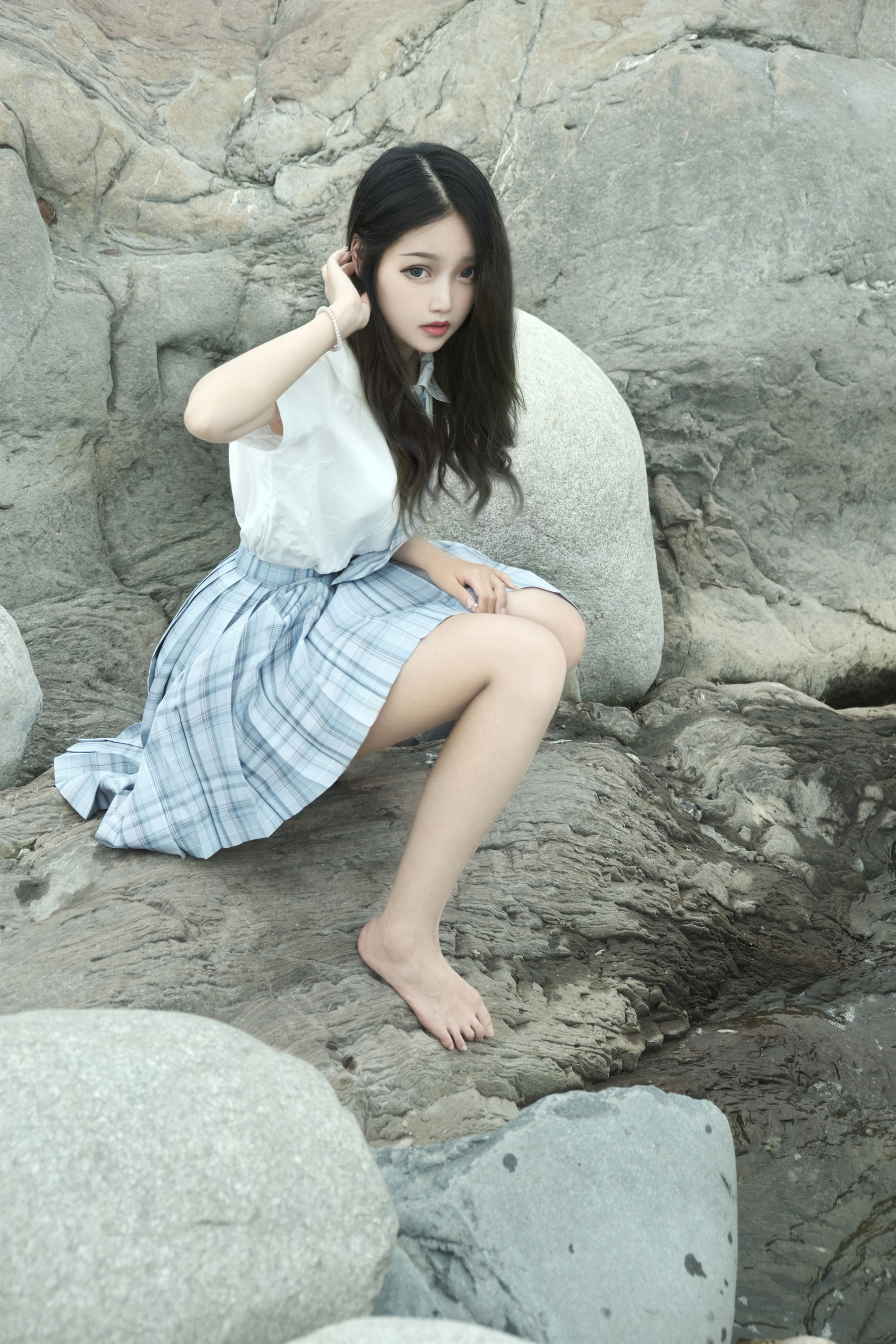 [福利COS] eloise软软 - 河边JK第4张