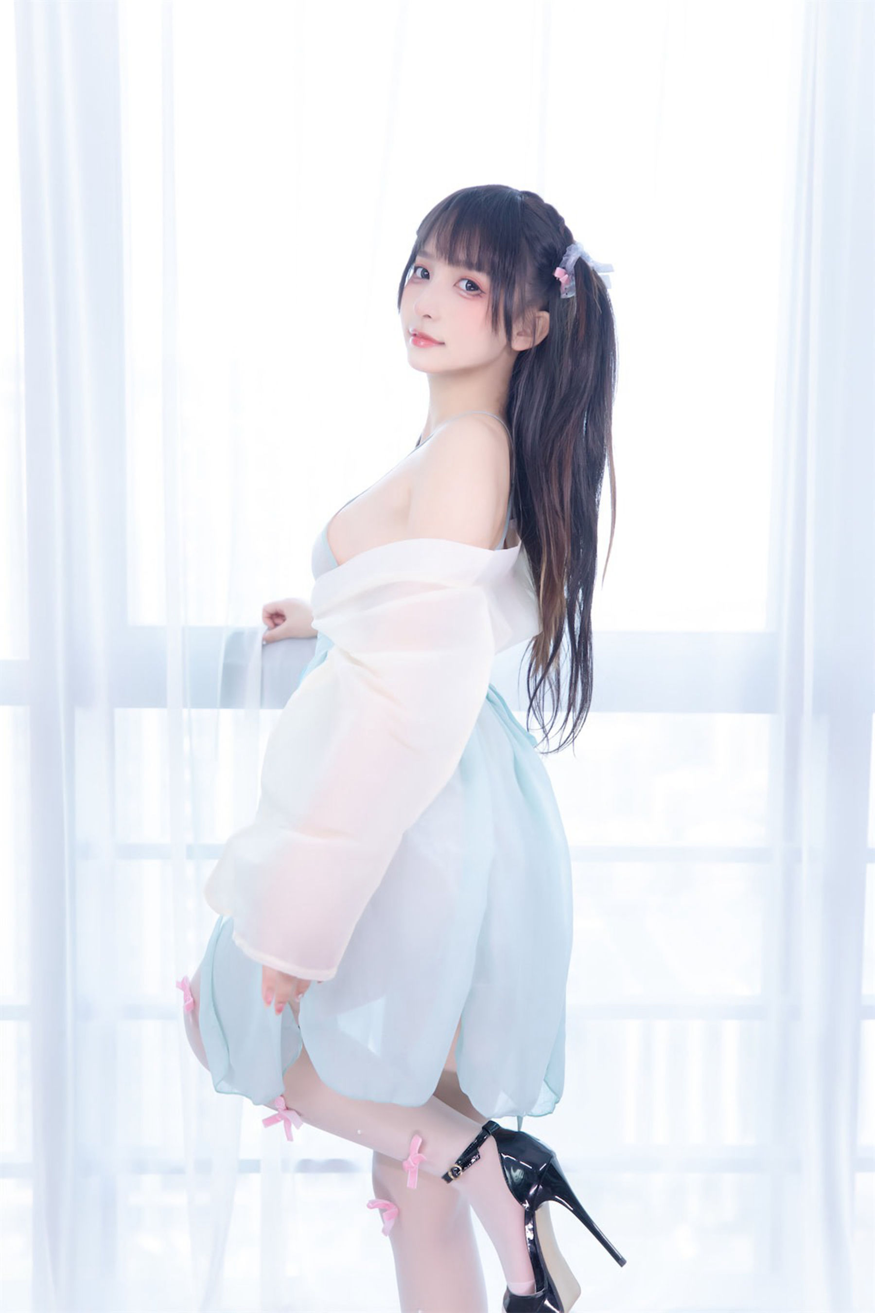 [福利COS] 萝莉神楽板真冬 之醉梦星河第16张