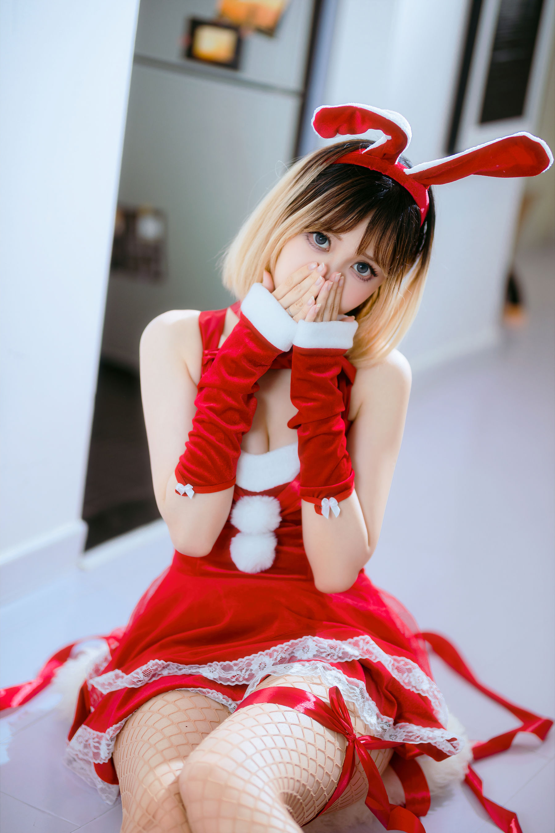 [福利COS] 洛桑w伊梓 - 网袜丝带兔兔第6张