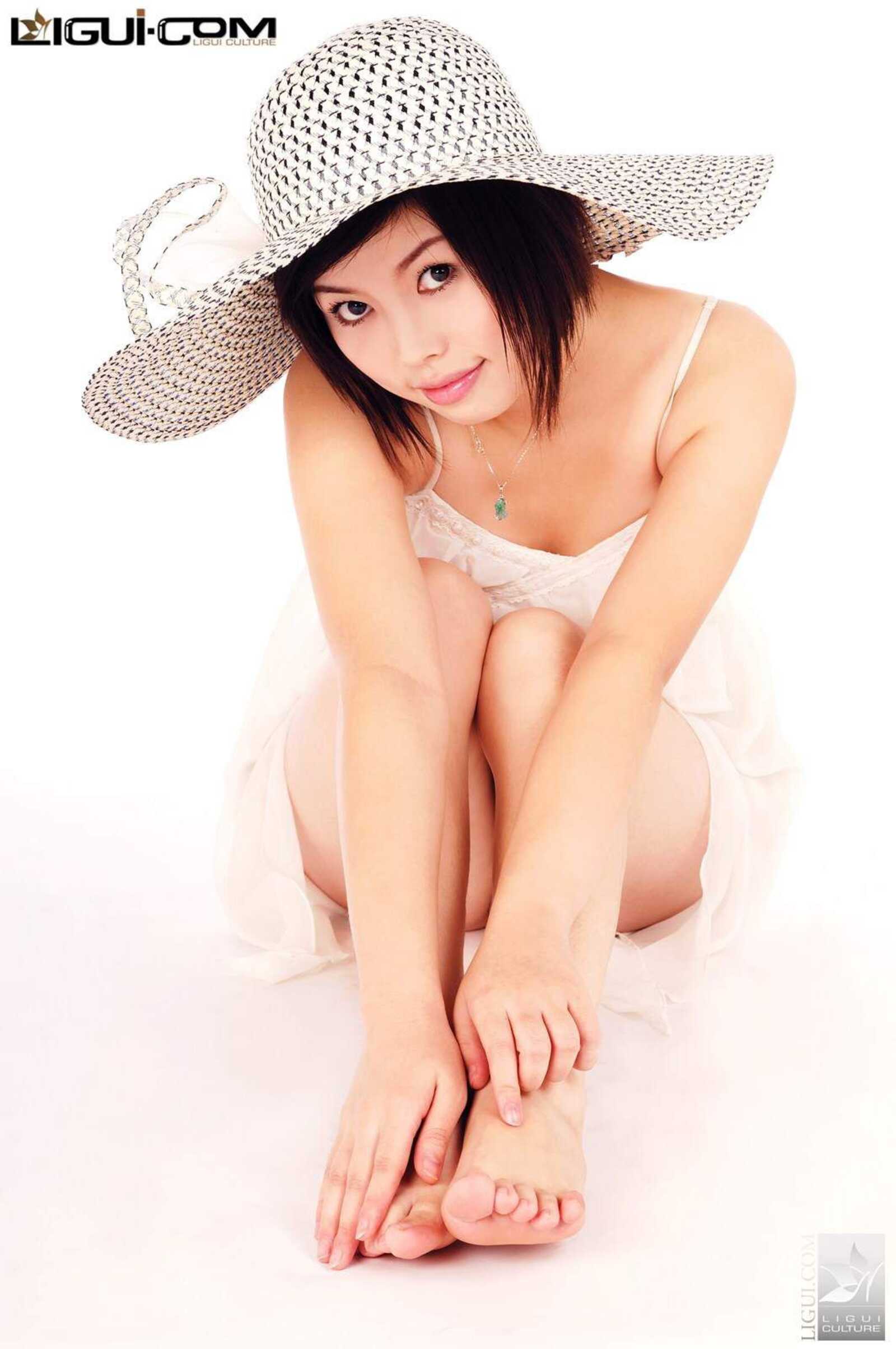 Model 慕子《轻抚圆角草帽的微笑》 [丽柜LiGui] 丝第8张