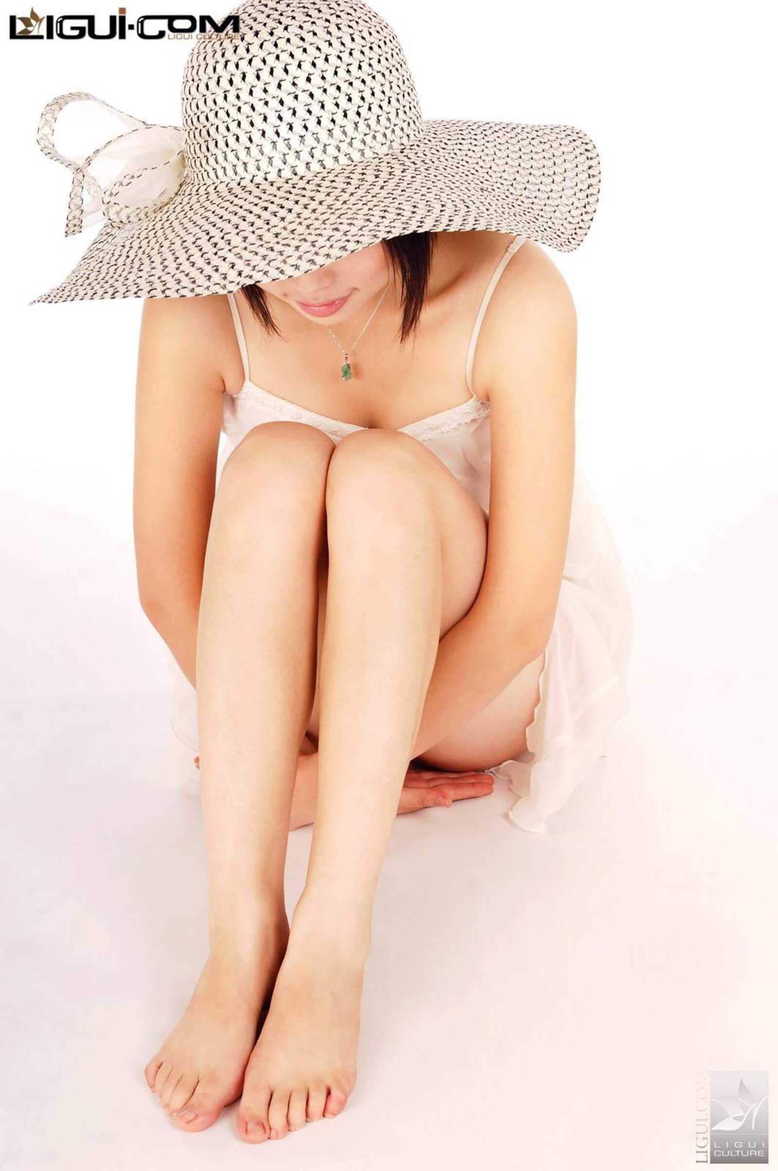 Model 慕子《轻抚圆角草帽的微笑》 [丽柜LiGui] 丝第6张