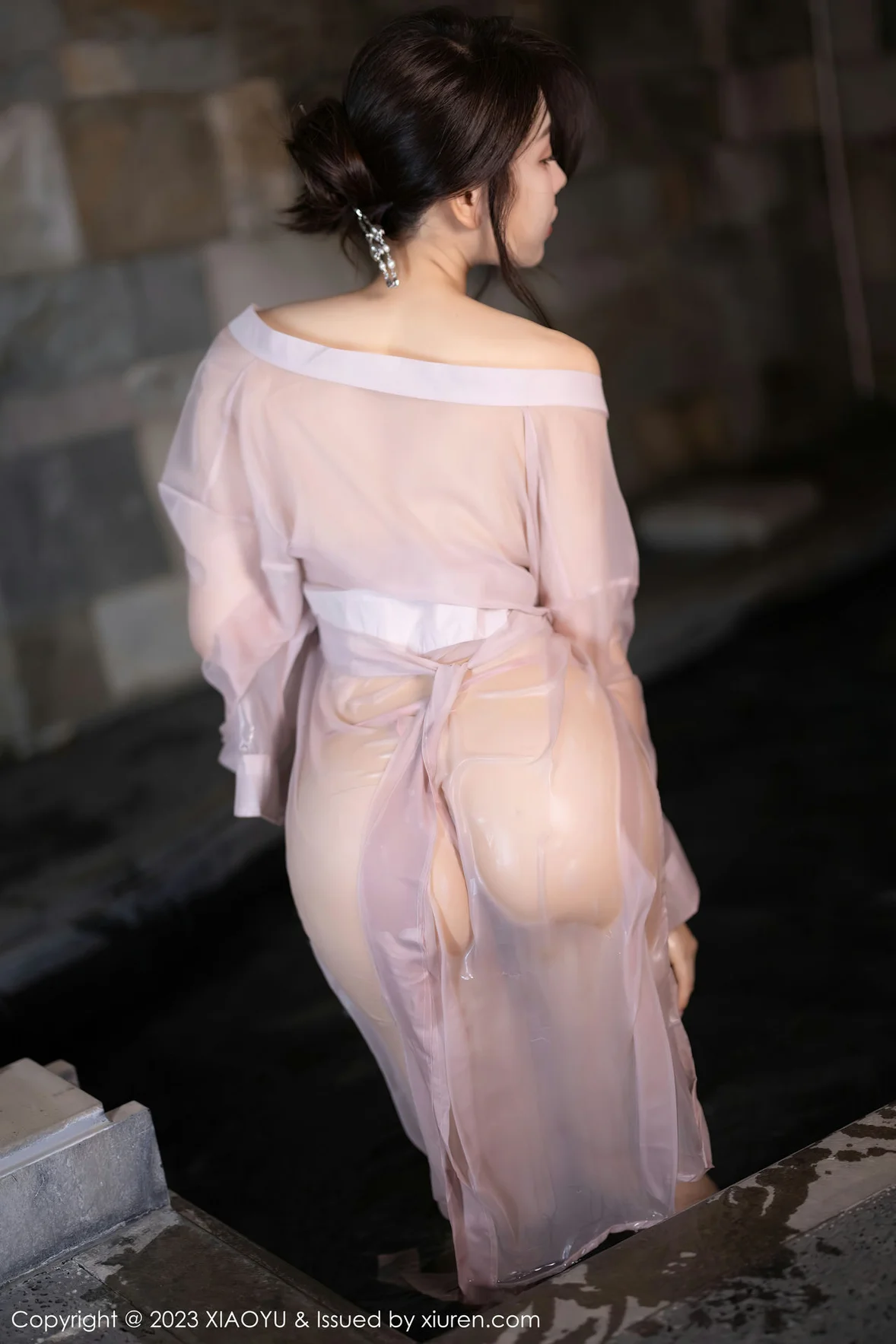  XIAOYU 语画 Vol.1076 徐莉芝Booty 轻透薄纱服饰性感写真 [85P]第18张