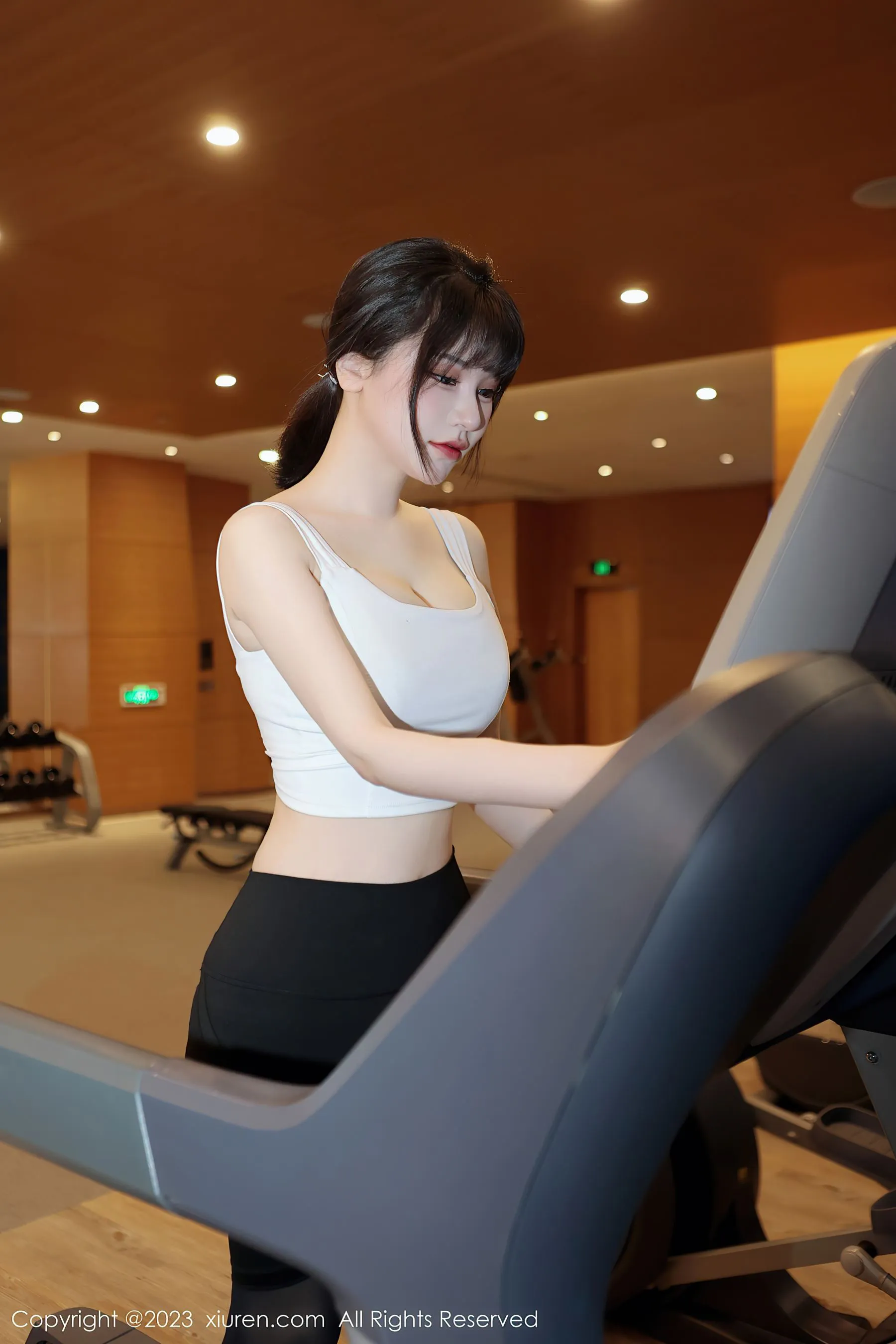  秀人网 No.6289 桃桃子_ 健身美腿第15张