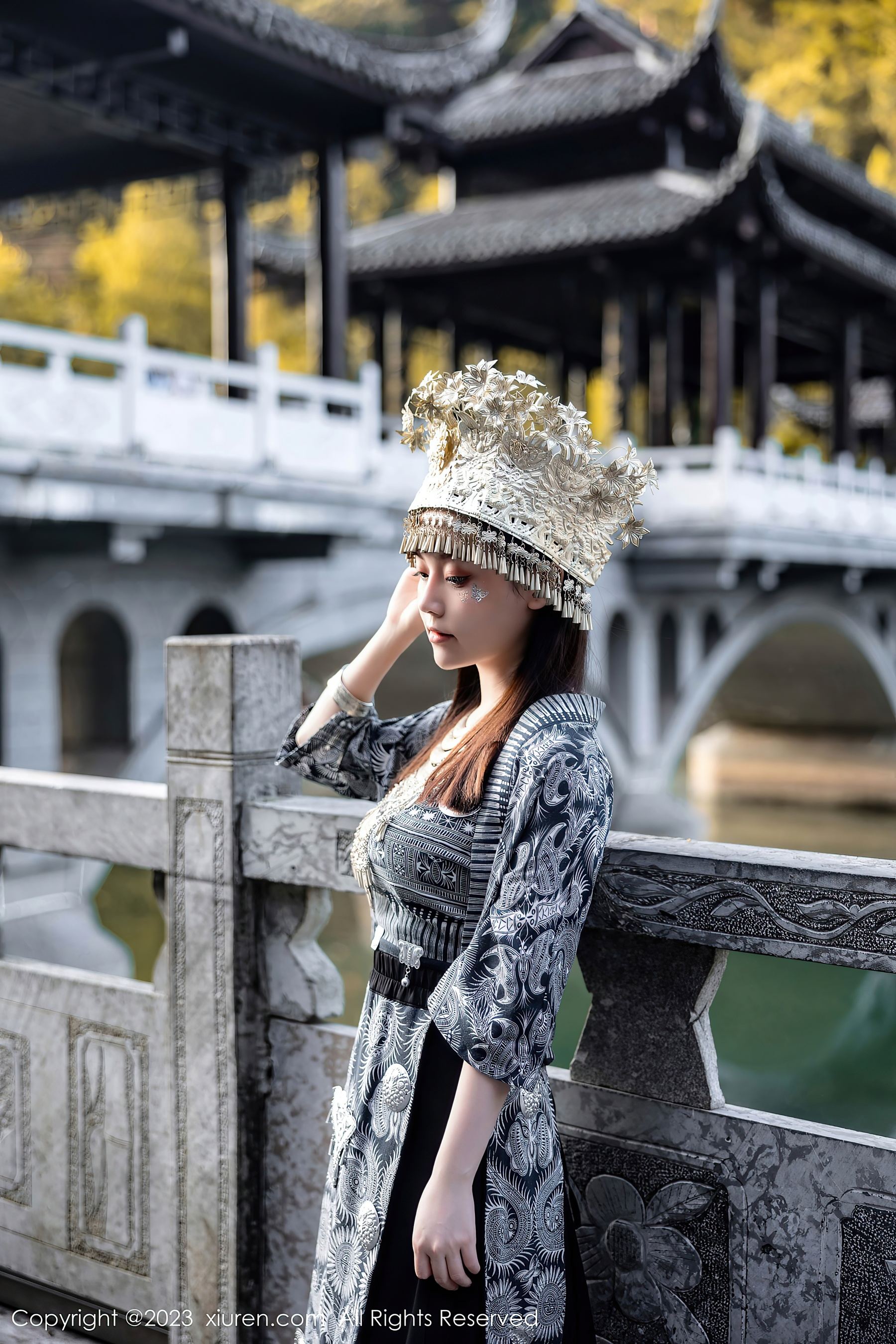  XiuRen 秀人 No.7448 豆瓣酱 苗族服饰第23张