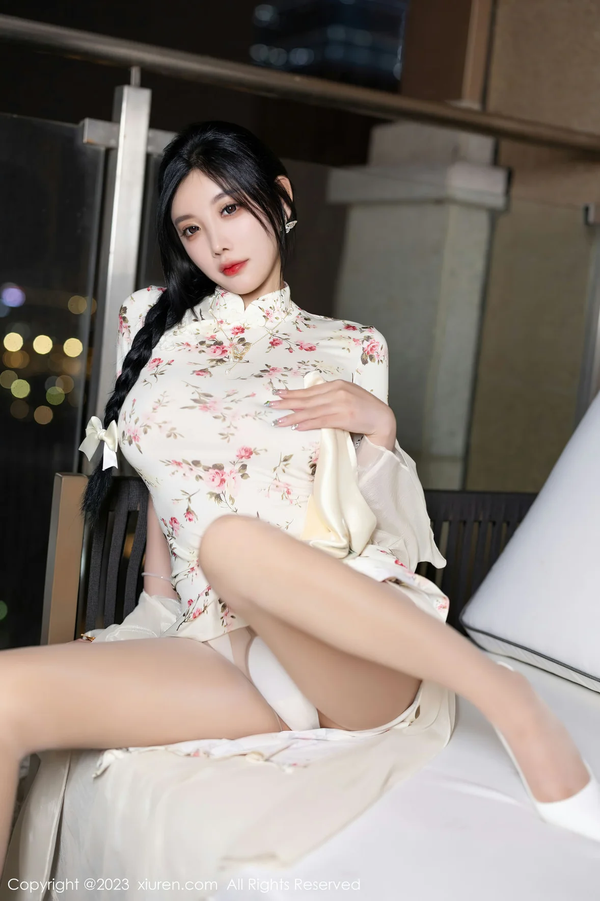  秀人网 No.7363 杨晨晨Yome 碎花旗袍浙江安吉旅拍 [87P]第6张