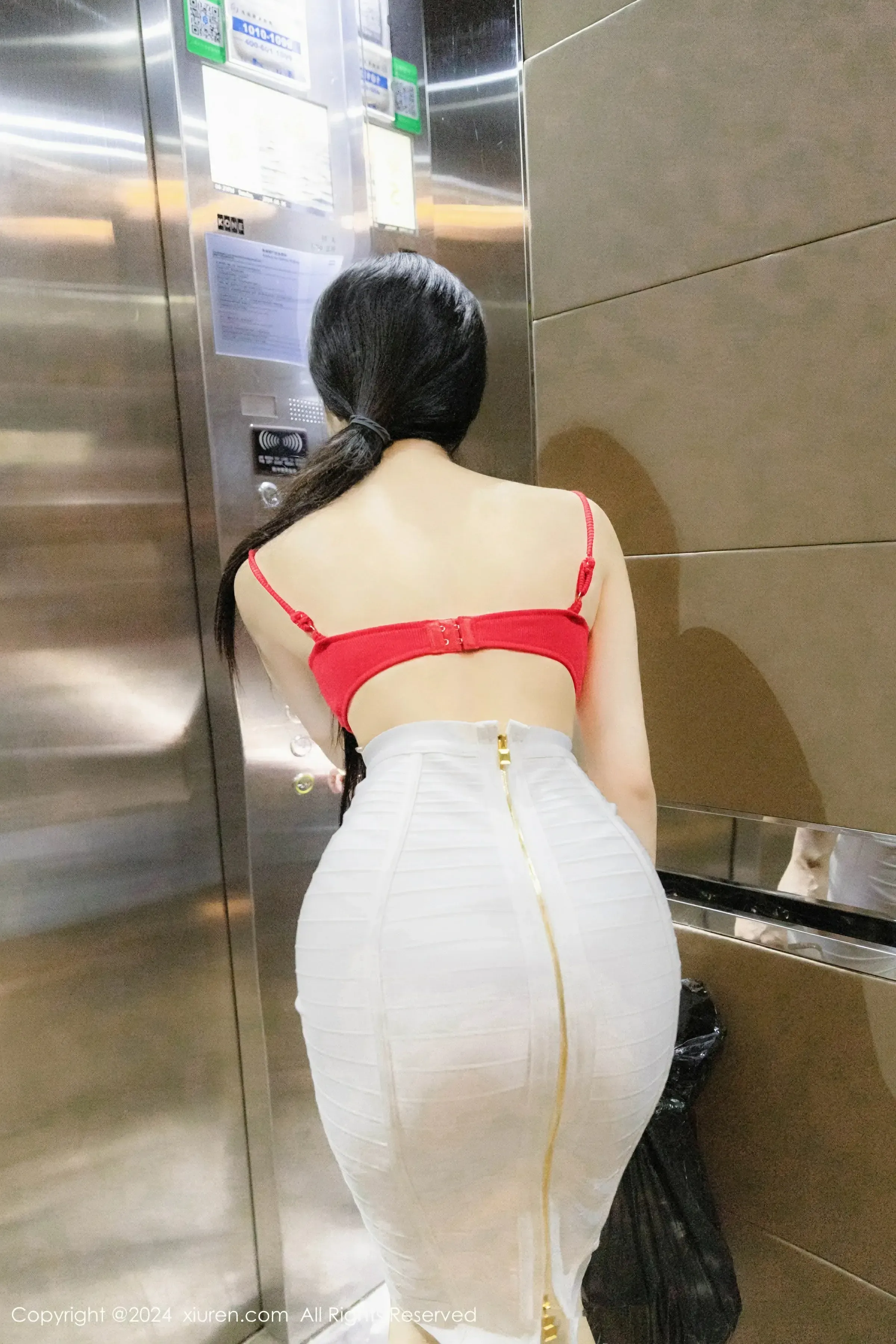  XiuRen 秀人 No.8794 龙雪儿 [55P]第5张