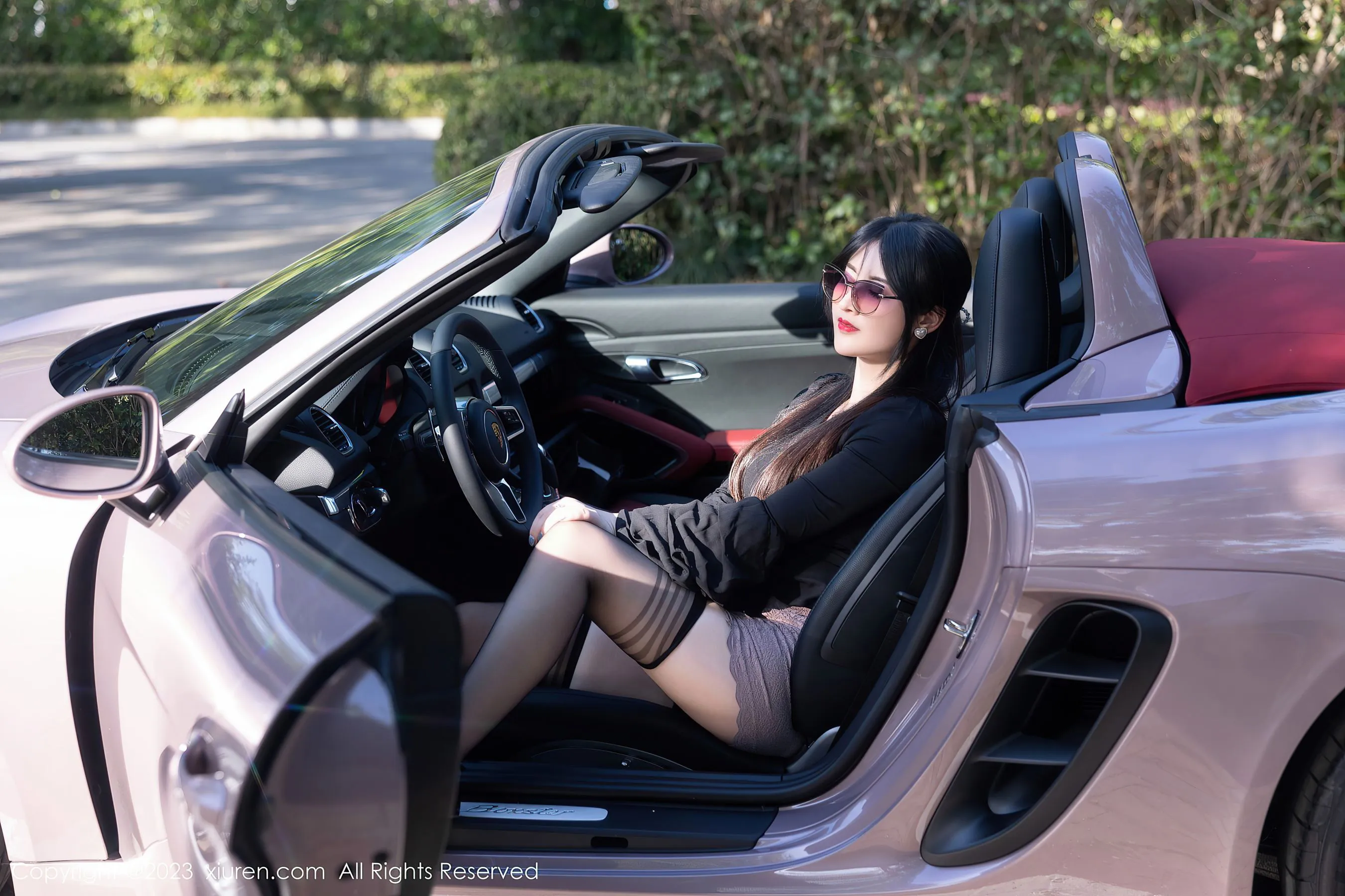  秀人网 No.6676 诗诗kiki 黑丝美腿第19张