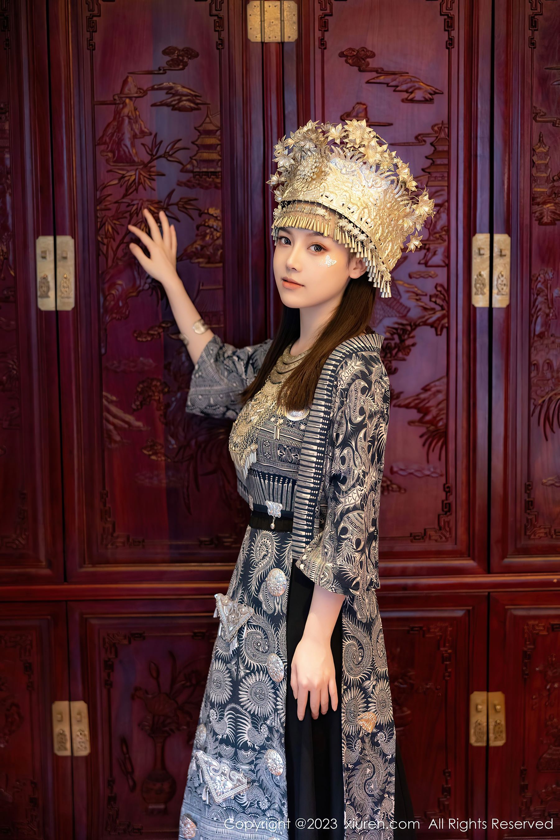  XiuRen 秀人 No.7448 豆瓣酱 苗族服饰第27张