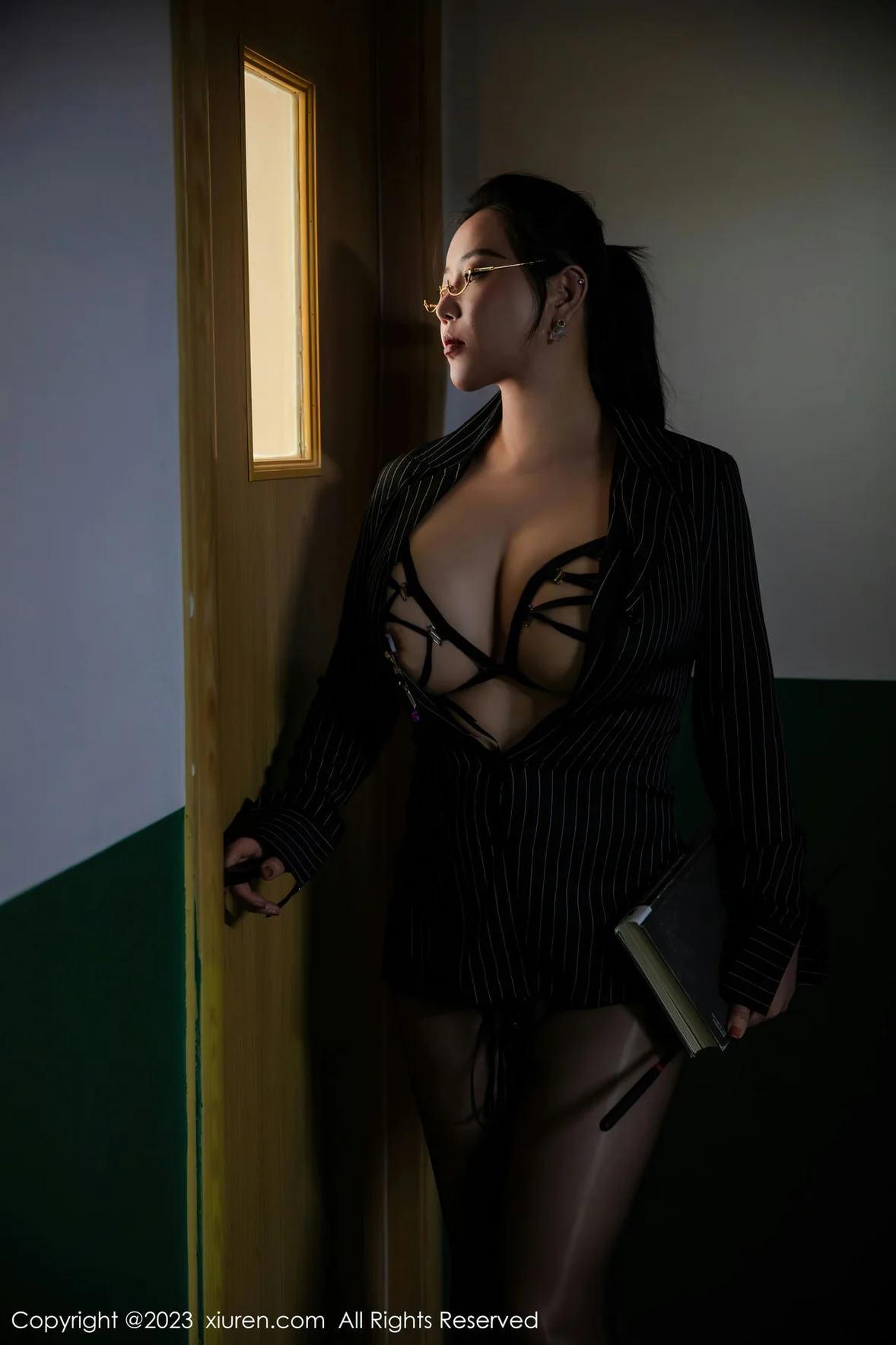  XiuRen 秀人 No.6823 王婉悠Queen 情趣内衣极致妩媚写真 [91P]第1张