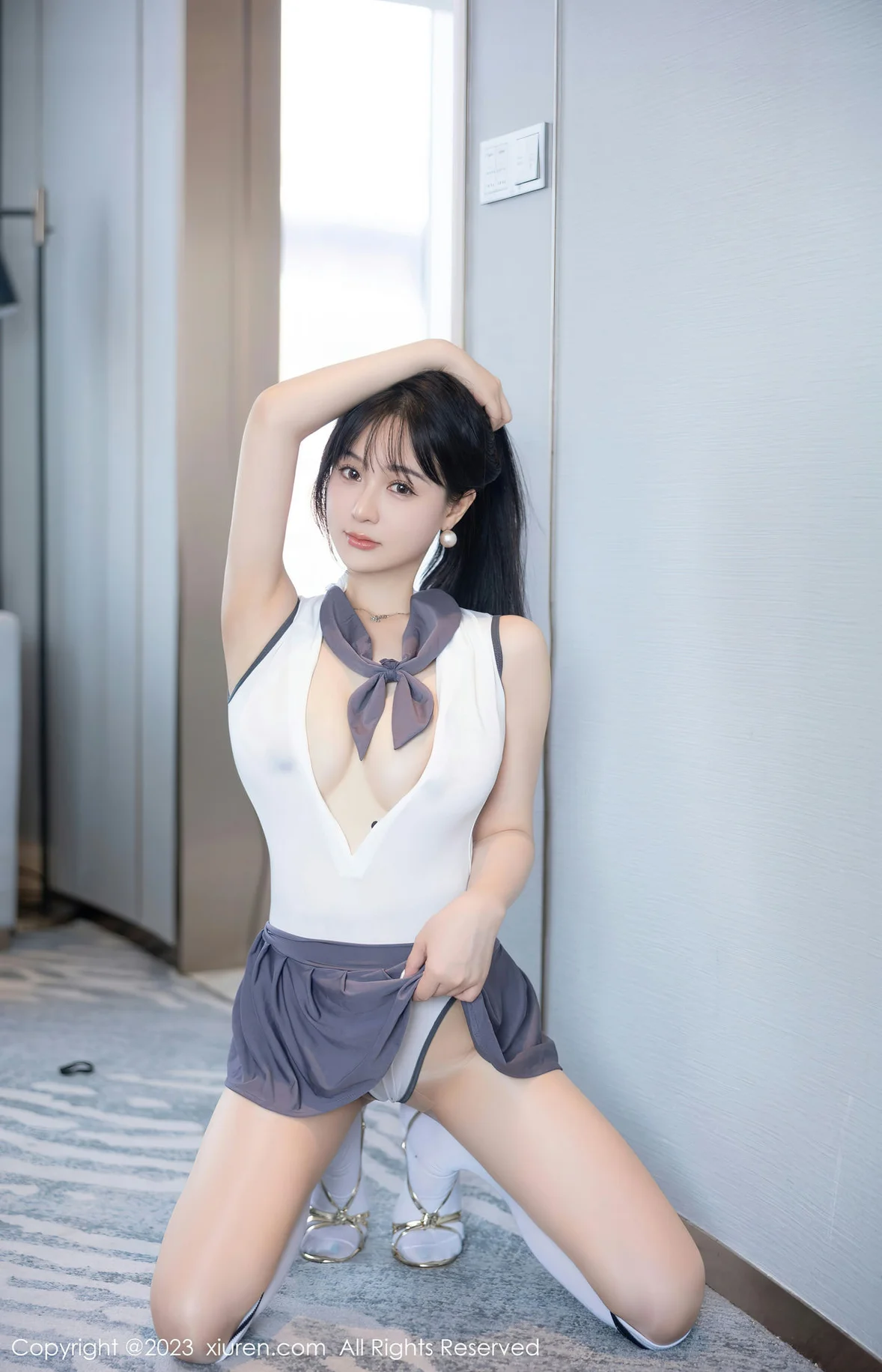  XiuRen 秀人 No.6818 柚琪Rich 轻透高开叉性感写真 [99P]第13张