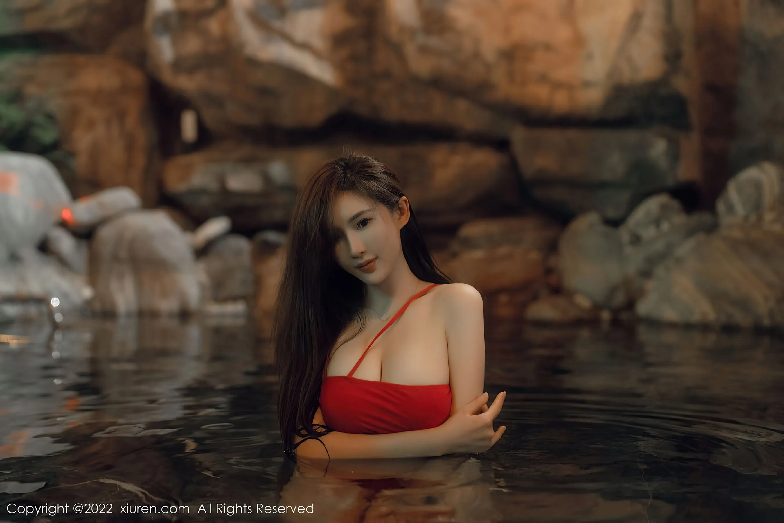  秀人网 No.6014 Carol周妍希 温泉写真第10张