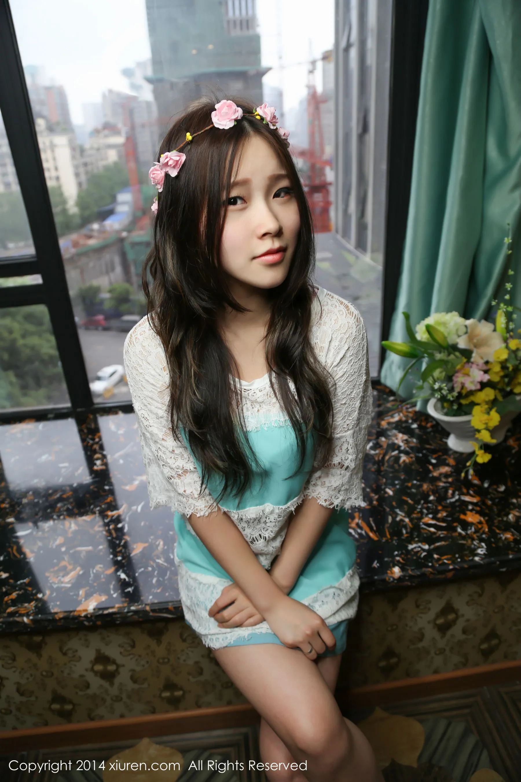 月夕Lily《萝莉妹子私房照》 秀人网 No.142第1张