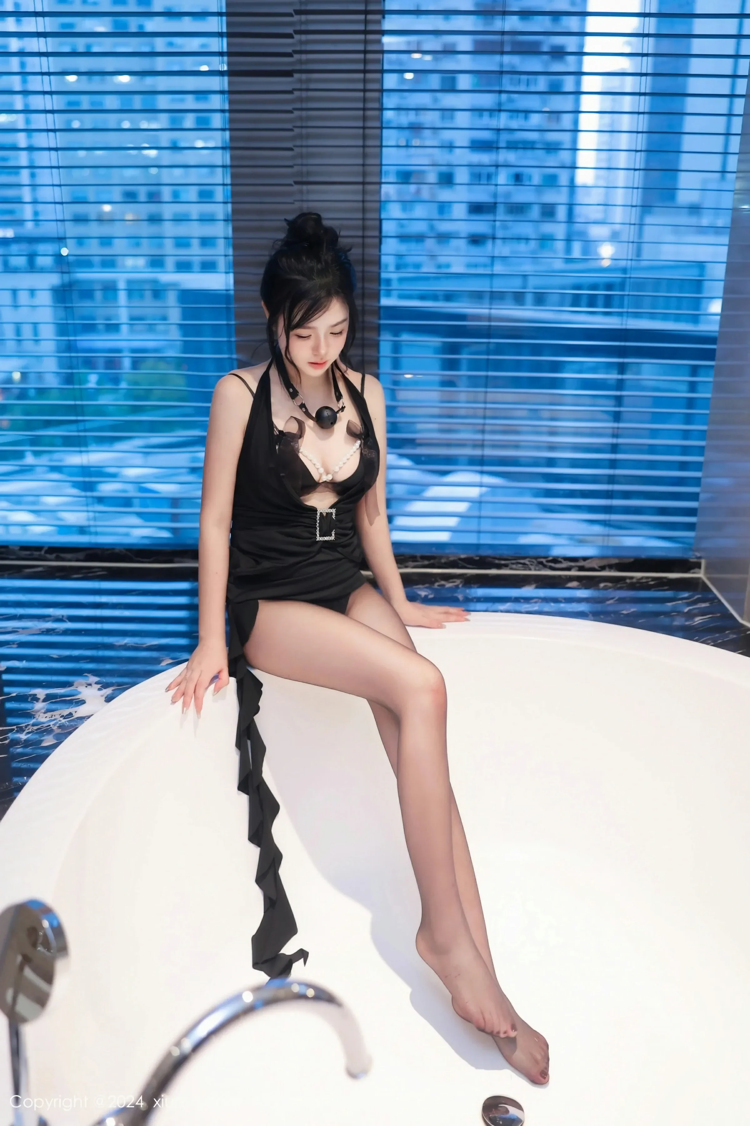  XiuRen 秀人 No.8295 金小依 [78P]第6张