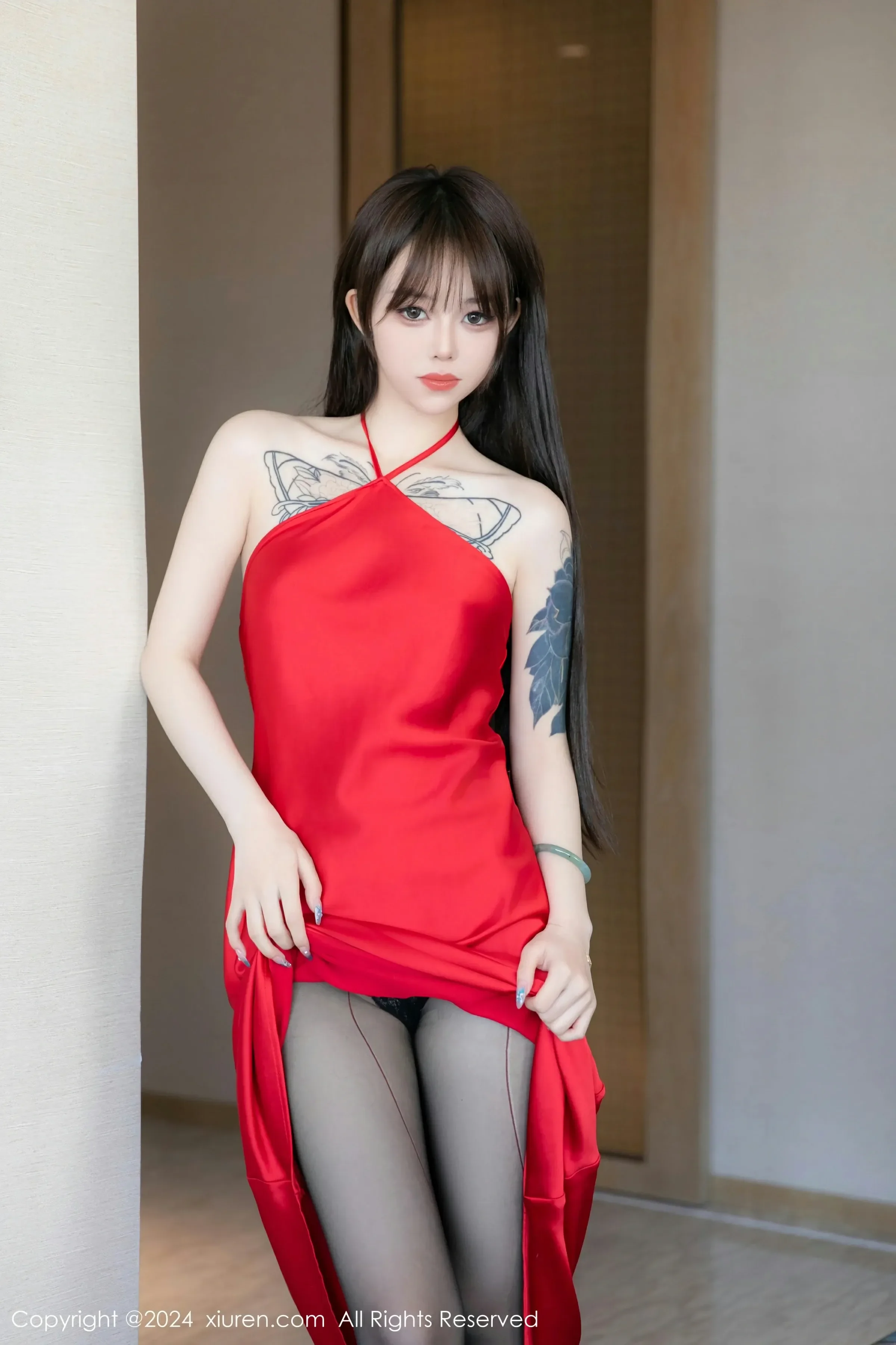  XiuRen 秀人 No.8630 奶瓶. [90P]第2张