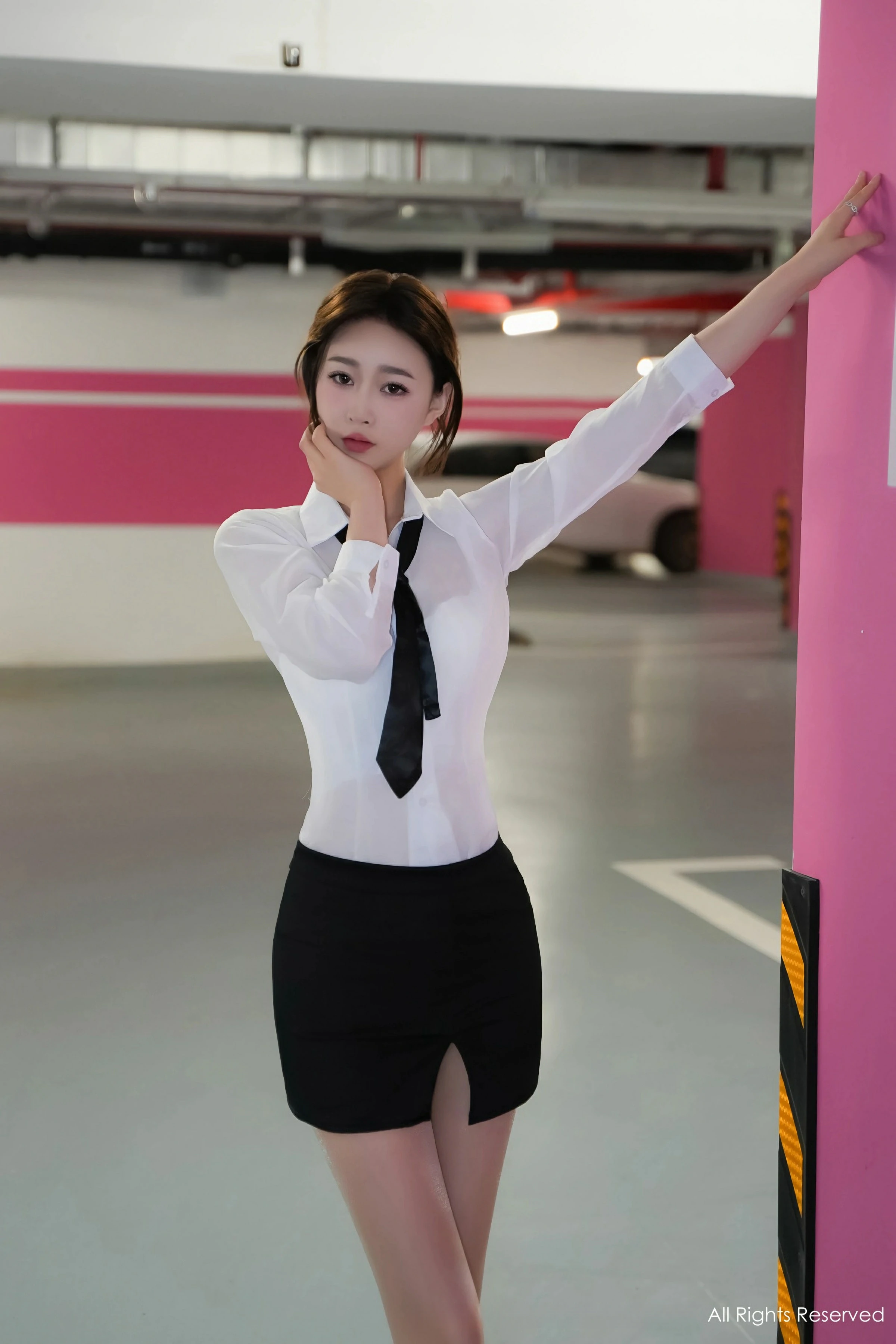  XiuRen 秀人 No.8613 软糖爱喝奶 [68P]第4张