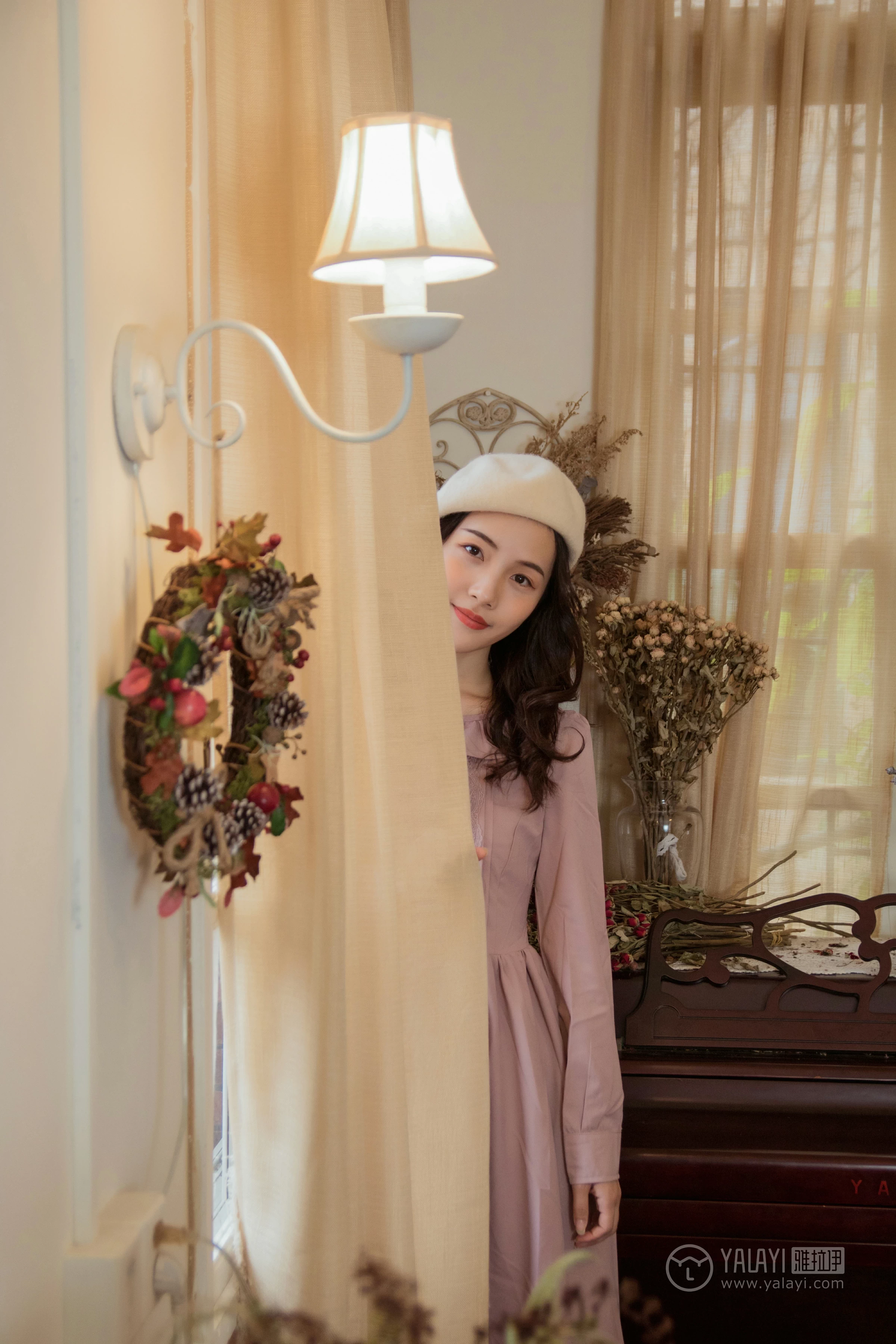 [YALAYI雅拉伊]NO.158 独白 卡柔 粉色连衣裙清纯可爱私房写真集第15张