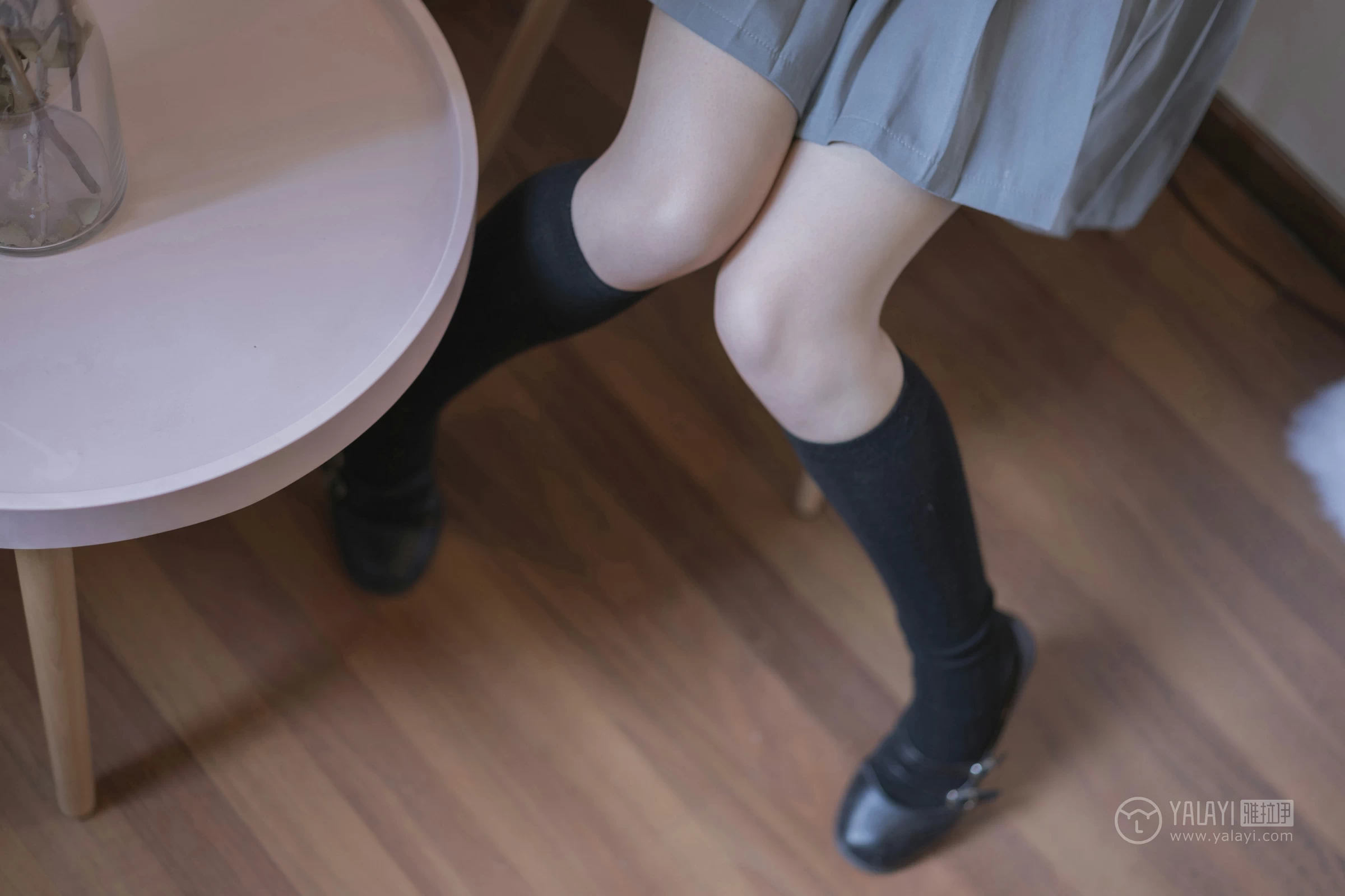 [YALAYI雅拉伊]No.349 清纯学生妹 西子 高中女生制服与短裙性感私房写真集第25张