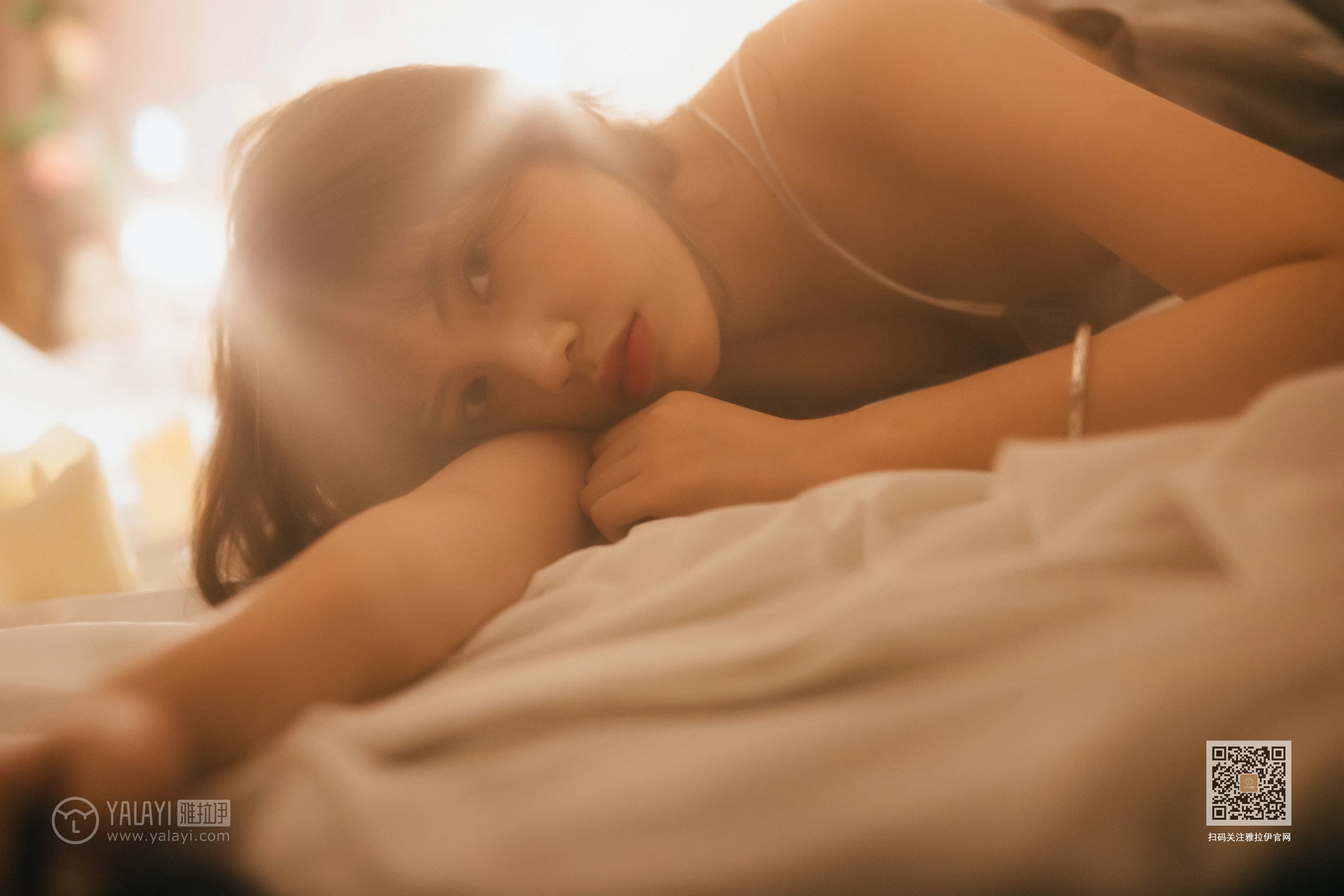 [YALAYI雅拉伊]No.391 撩拨 静儿 白色透视蕾丝内衣加安全短裤性感私房写真集第11张