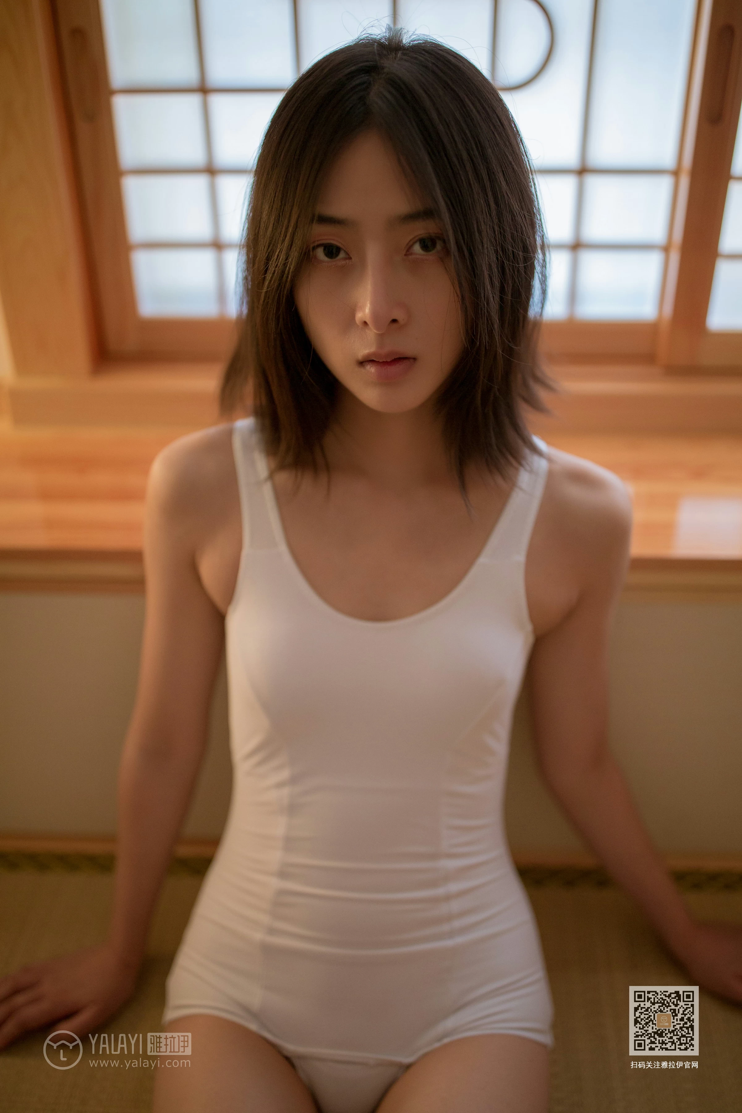 [YALAYI雅拉伊]Vol.411 楚楚 白色连体运动内衣居家性感私房写真集第10张