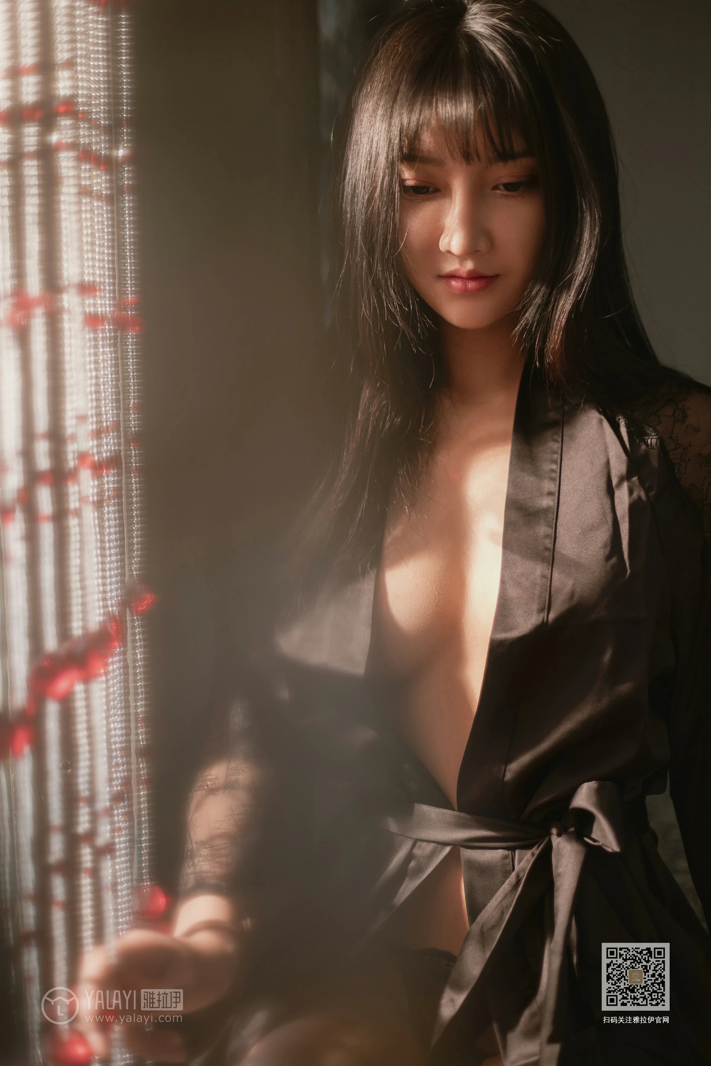 [YALAYI雅拉伊]Vol.494 帘卷美人绰态 韩熙 黑色透视睡衣性感私房写真集第9张