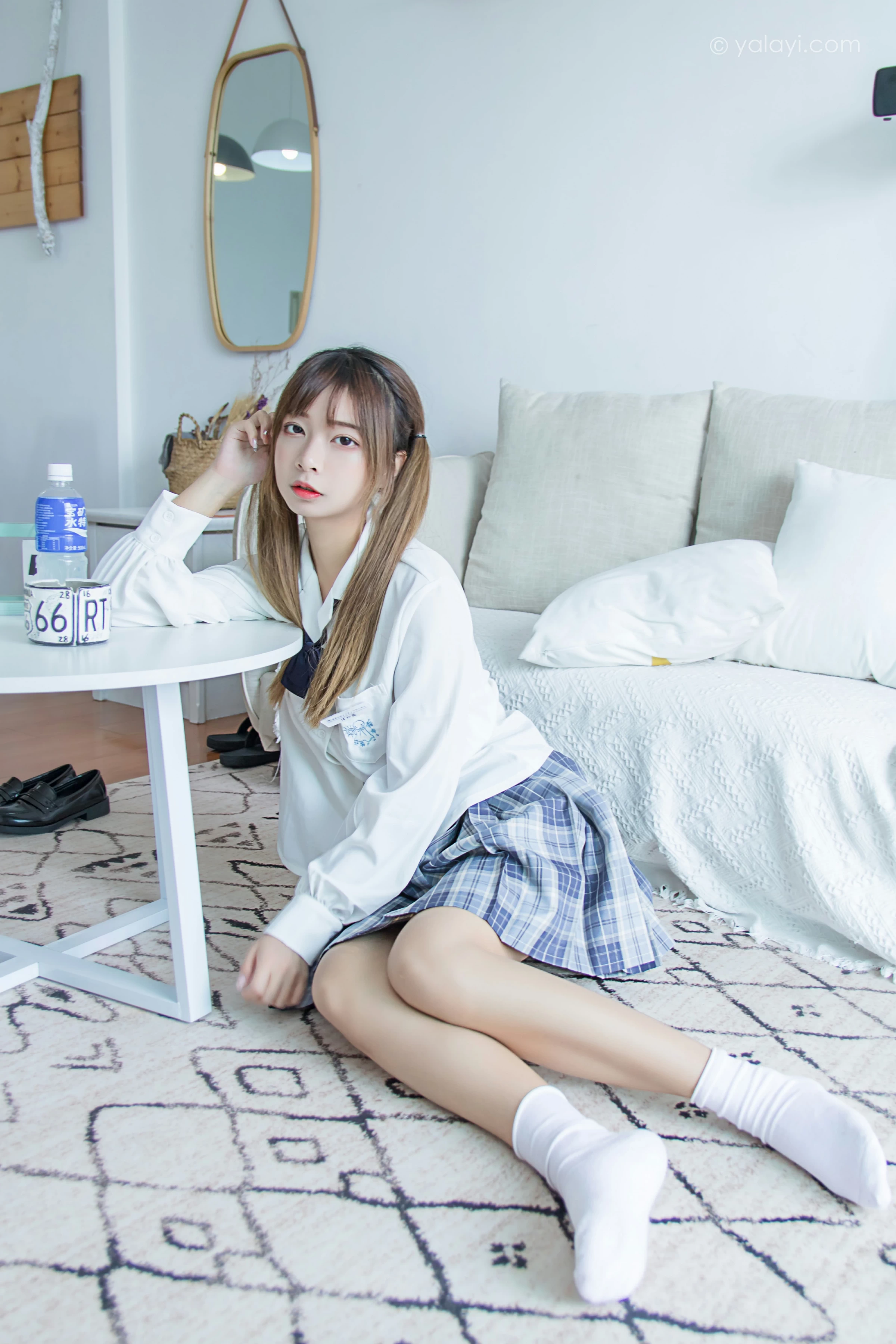 [YALAYI雅拉伊]NO.667 《有我超甜》 阿禾 白色JK制服加格子短裙私房写真集第11张