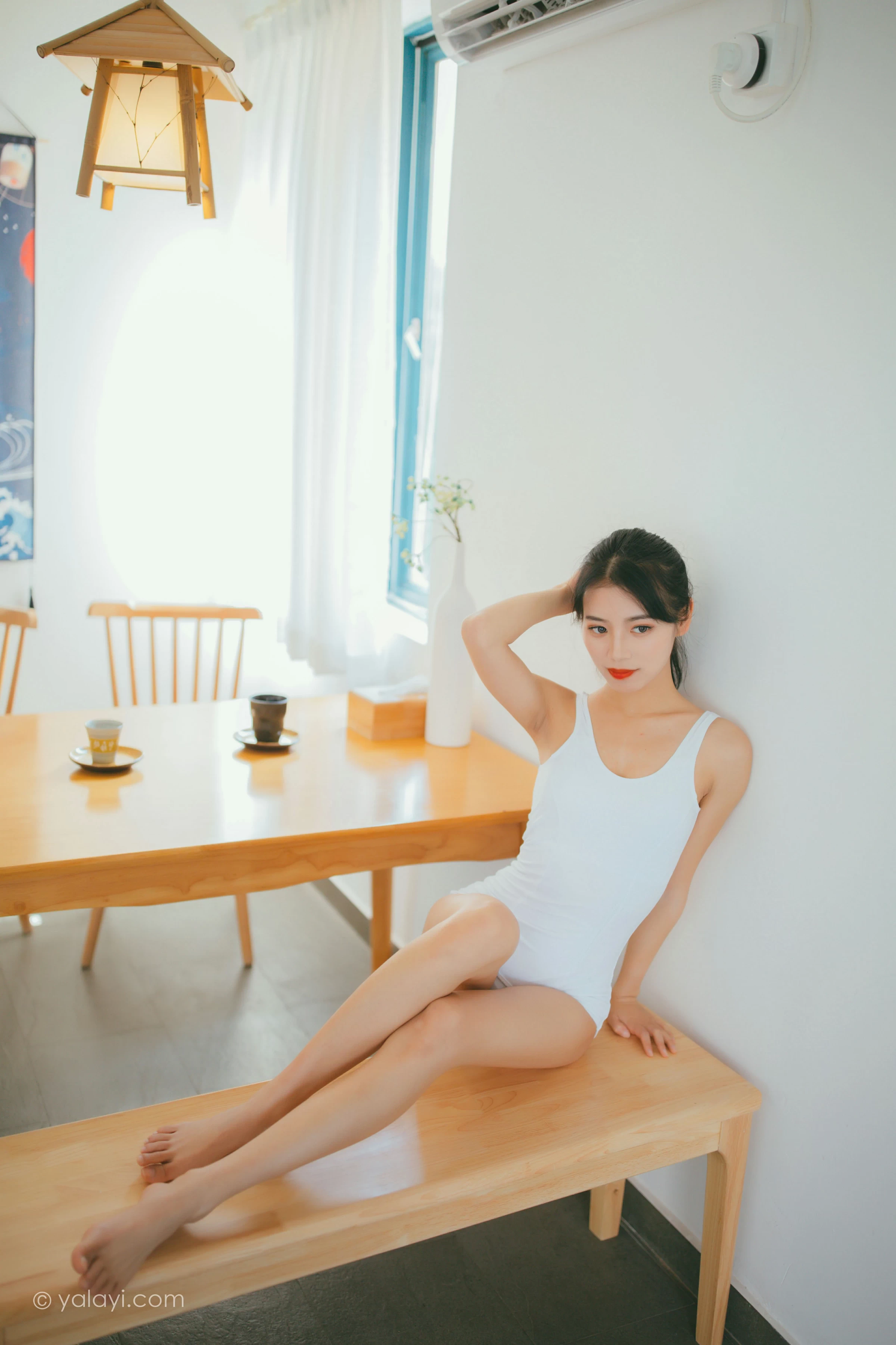 [YALAYI雅拉伊]NO.660 《消暑少女》 丽雅 白色连体体操服性感私房写真集第2张