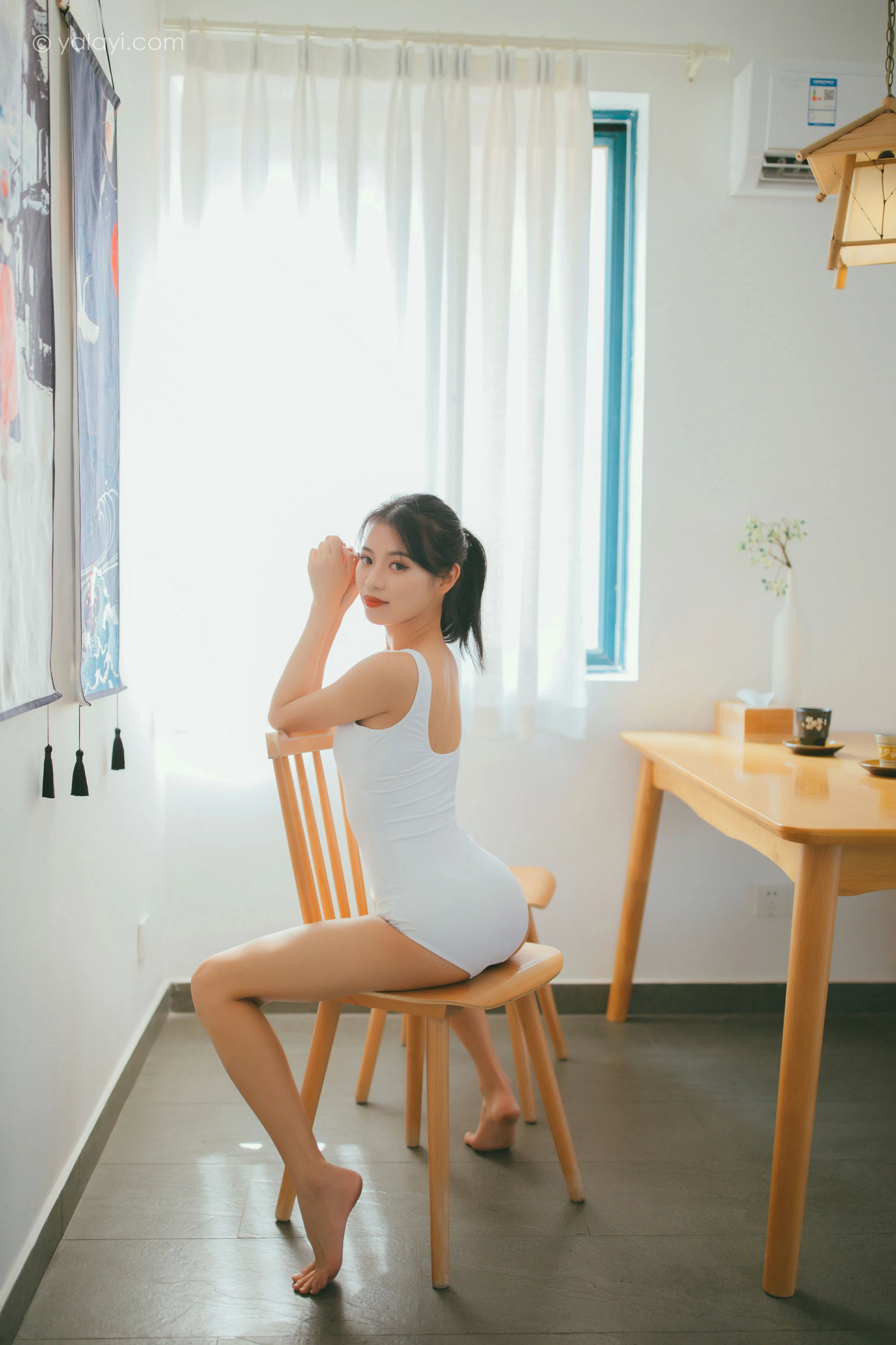 [YALAYI雅拉伊]NO.660 《消暑少女》 丽雅 白色连体体操服性感私房写真集第11张