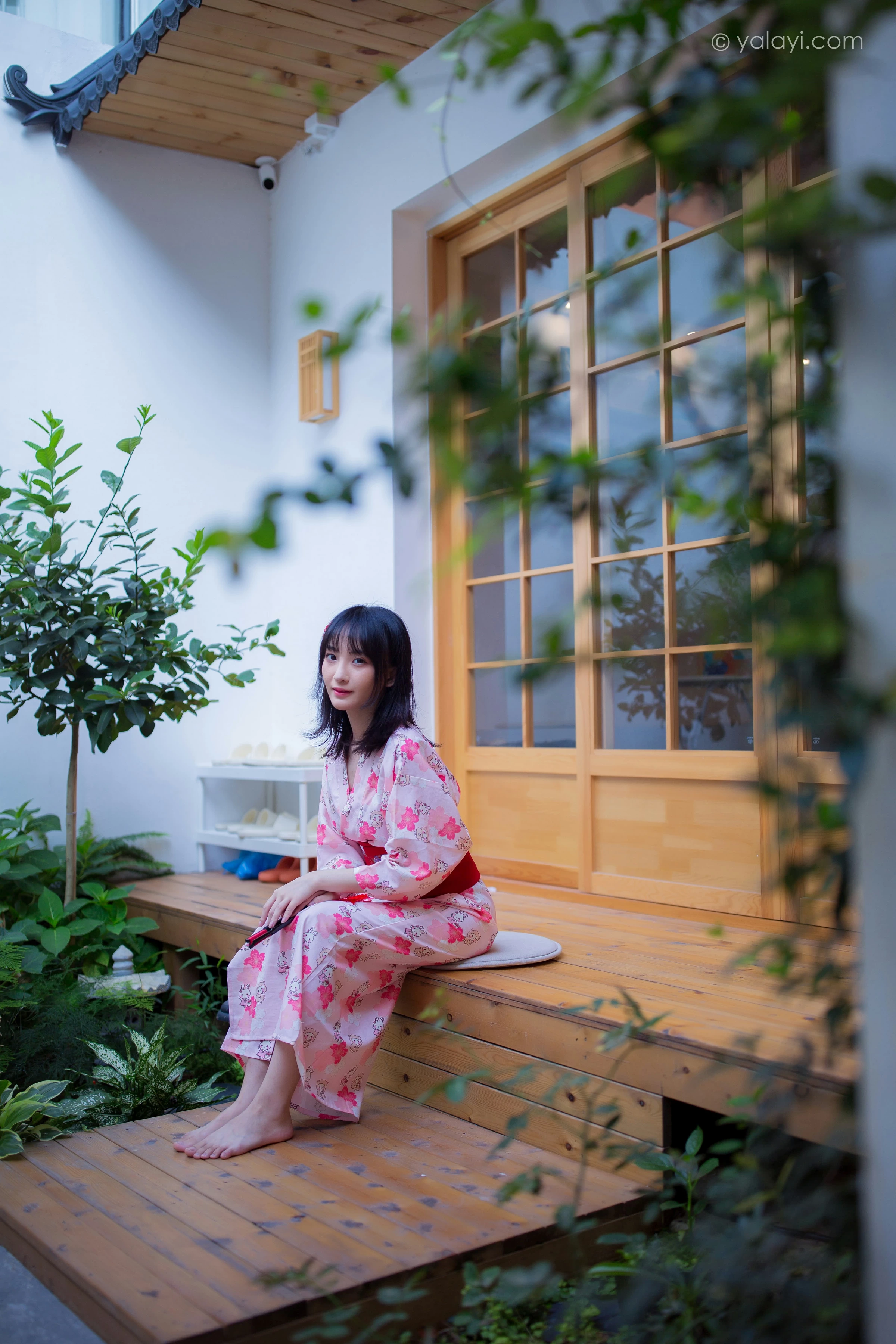 [YALAYI雅拉伊]NO.706 《樱花精灵》 落落 粉色和服性感私房写真集第2张