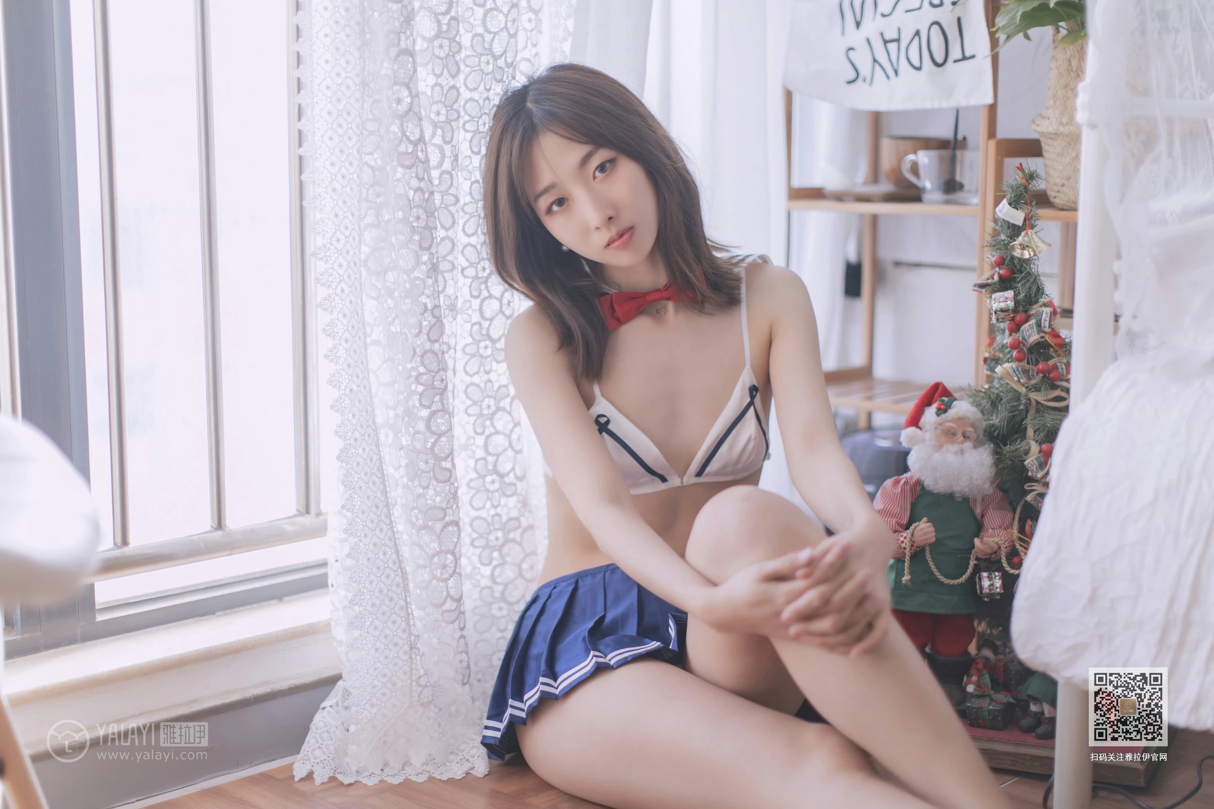 [YALAYI雅拉伊]Vol.449 佳佳的水手梦 情趣制服内衣加短裙性感私房写真集第3张