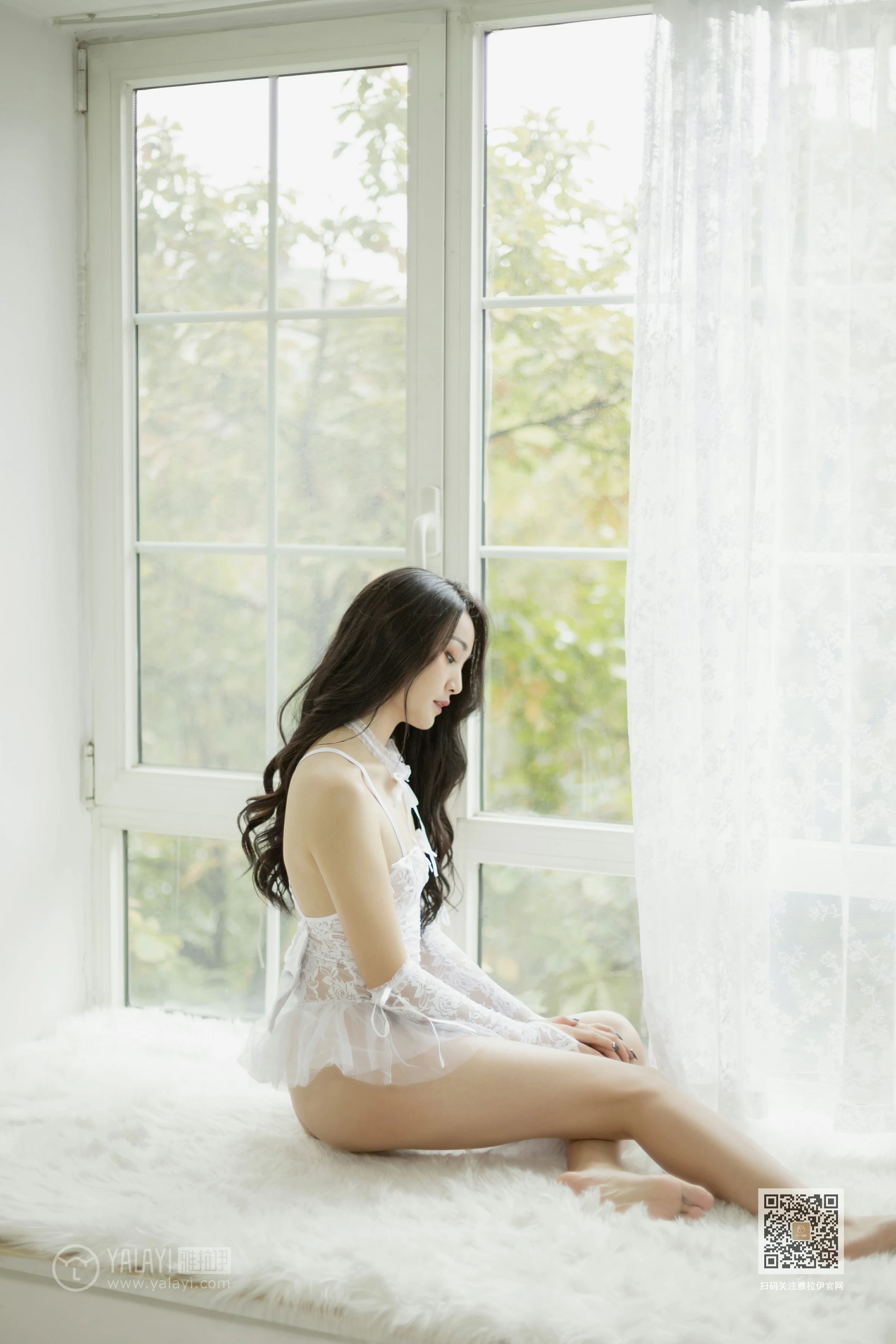 [YALAYI雅拉伊]Vol.456 仙姿玉质 项兴咏 白色透视情趣睡衣裙性感私房写真集第2张