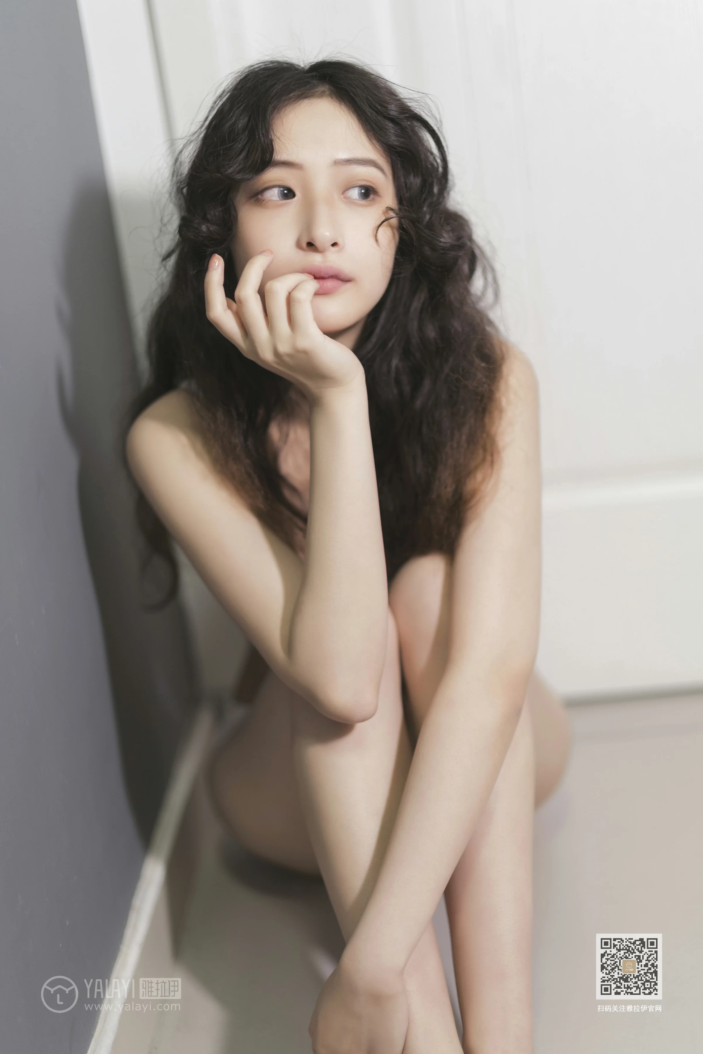 [YALAYI雅拉伊]Vol.474 吹落白衣裳 西子 白色蕾丝内衣居家性感私房写真集第14张