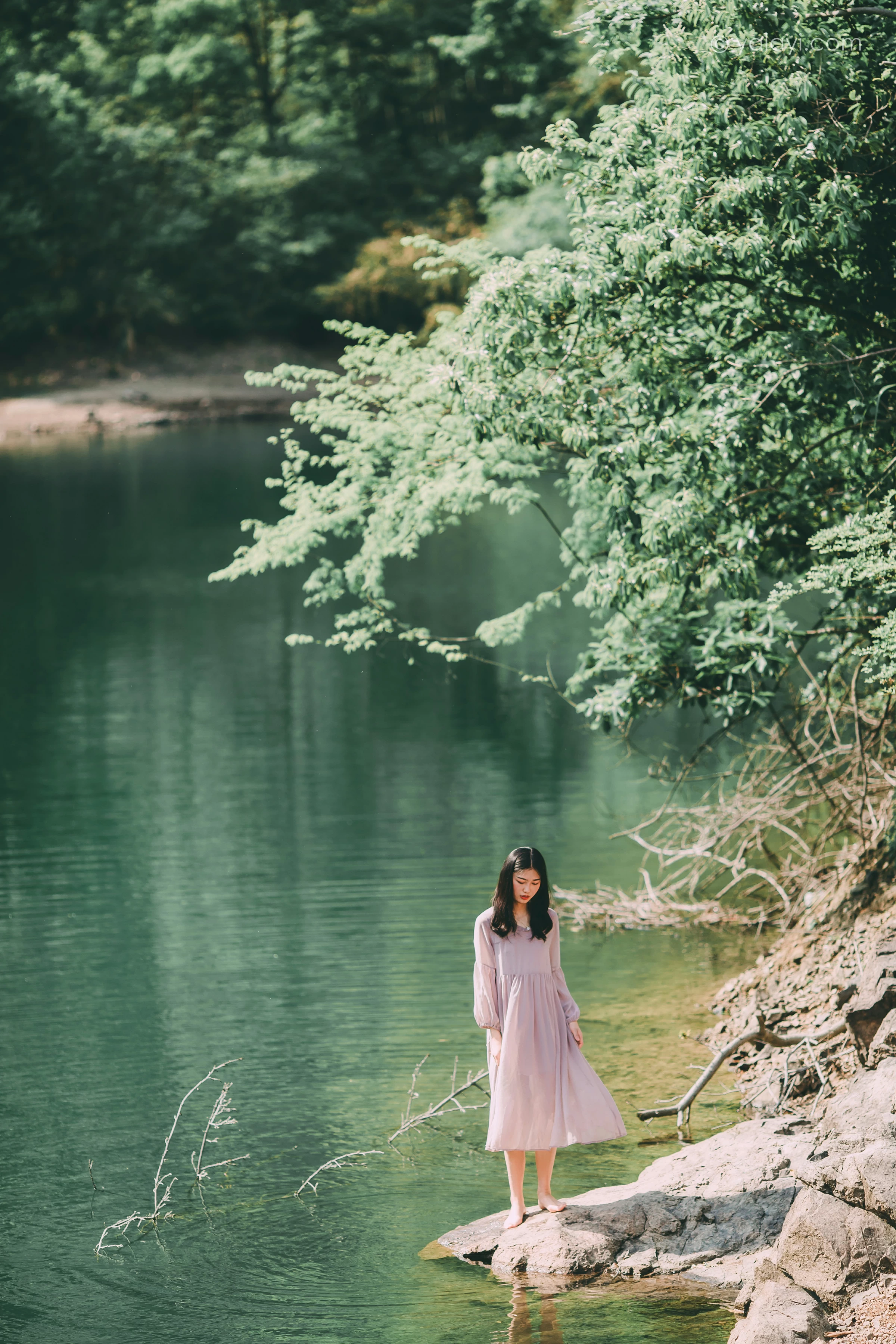 [YALAYI雅拉伊]NO.663 《涟漪》 和风 JK制服与短裙加黑色蕾丝内衣写真第16张